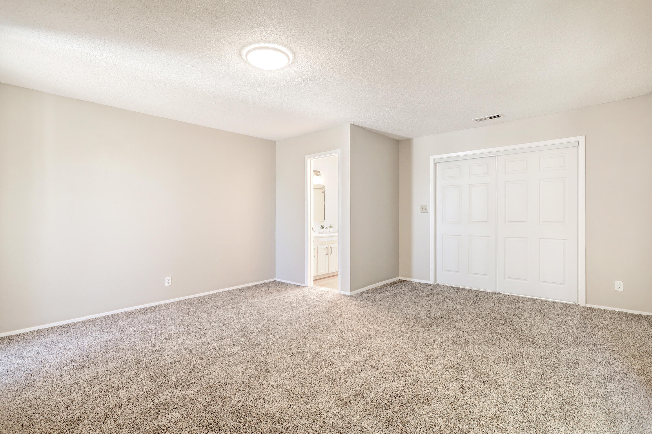 605 Maddox Loop