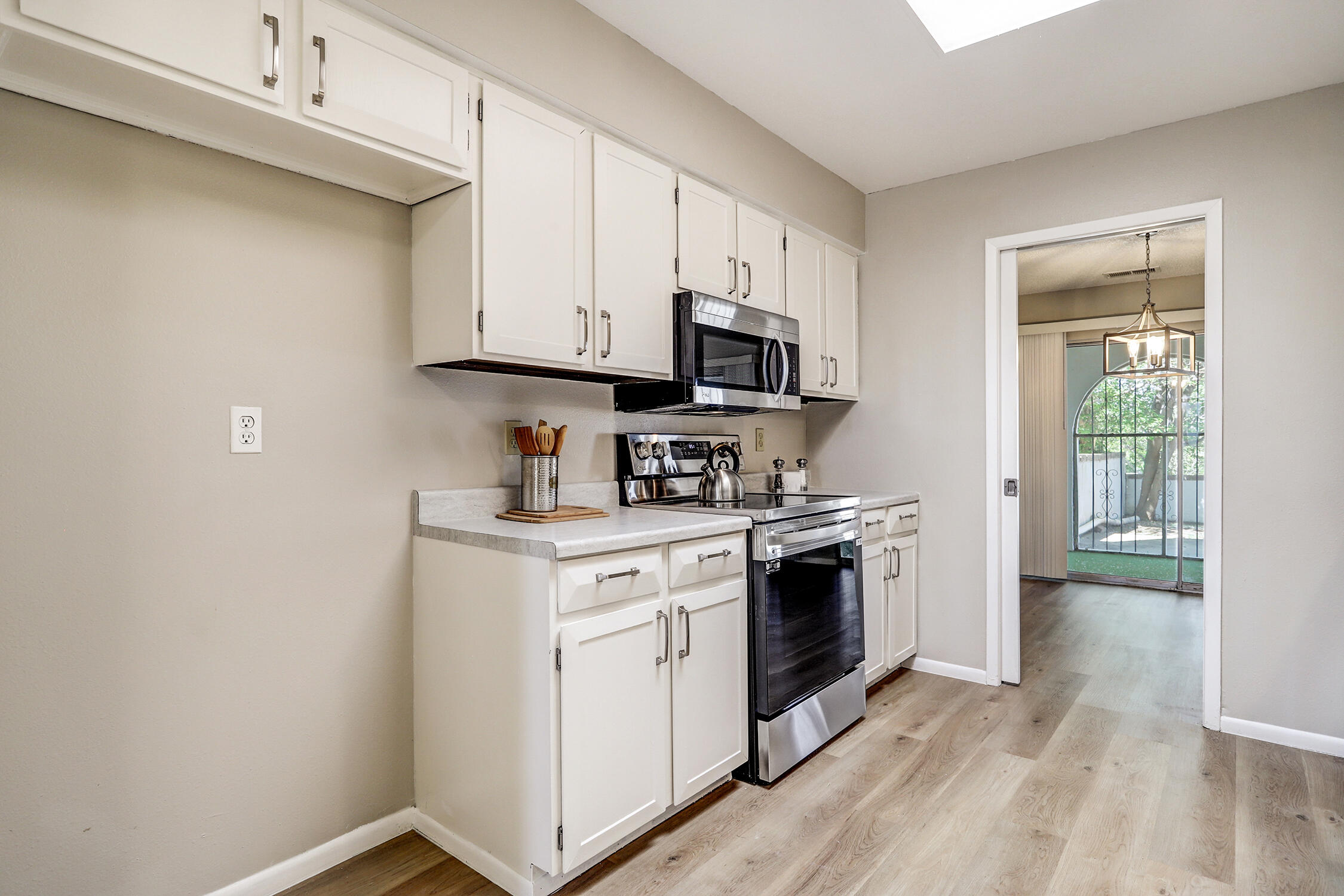605 Maddox Loop