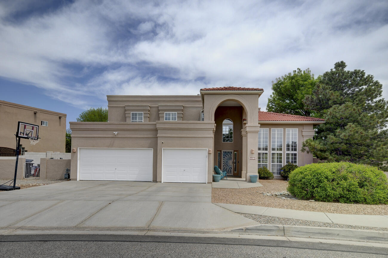 3913 Bay Hill Loop SE