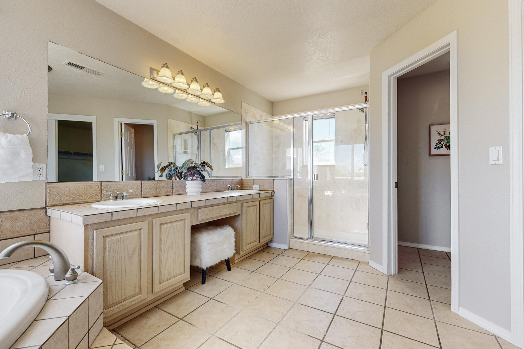 3816 Pinon Jay Court NW