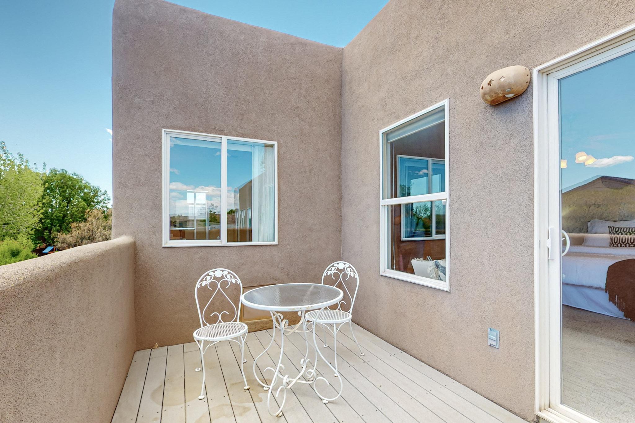 3816 Pinon Jay Court NW