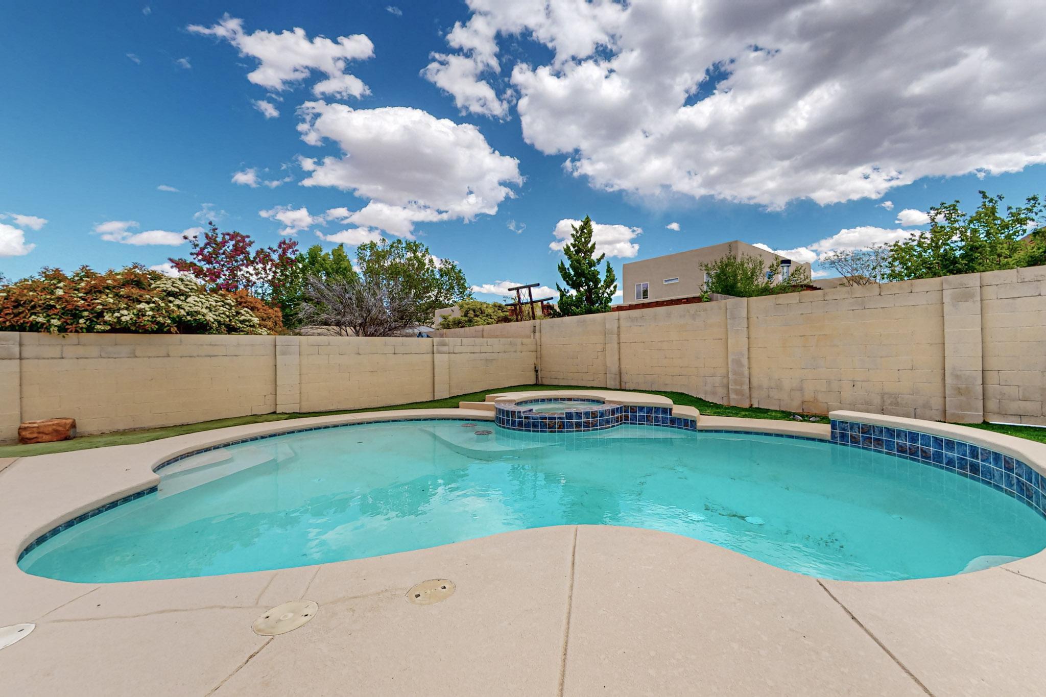 3816 Pinon Jay Court NW
