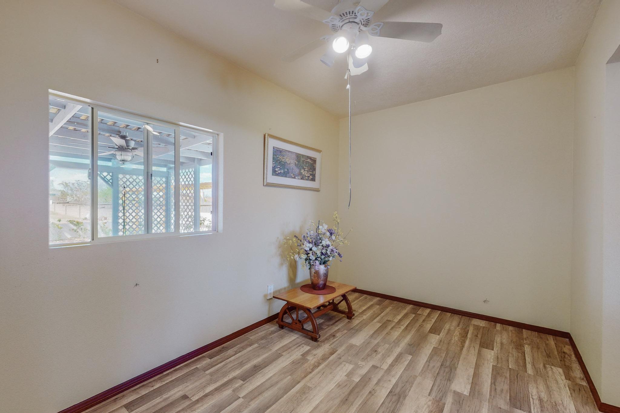 6239 Roadrunner Loop NE