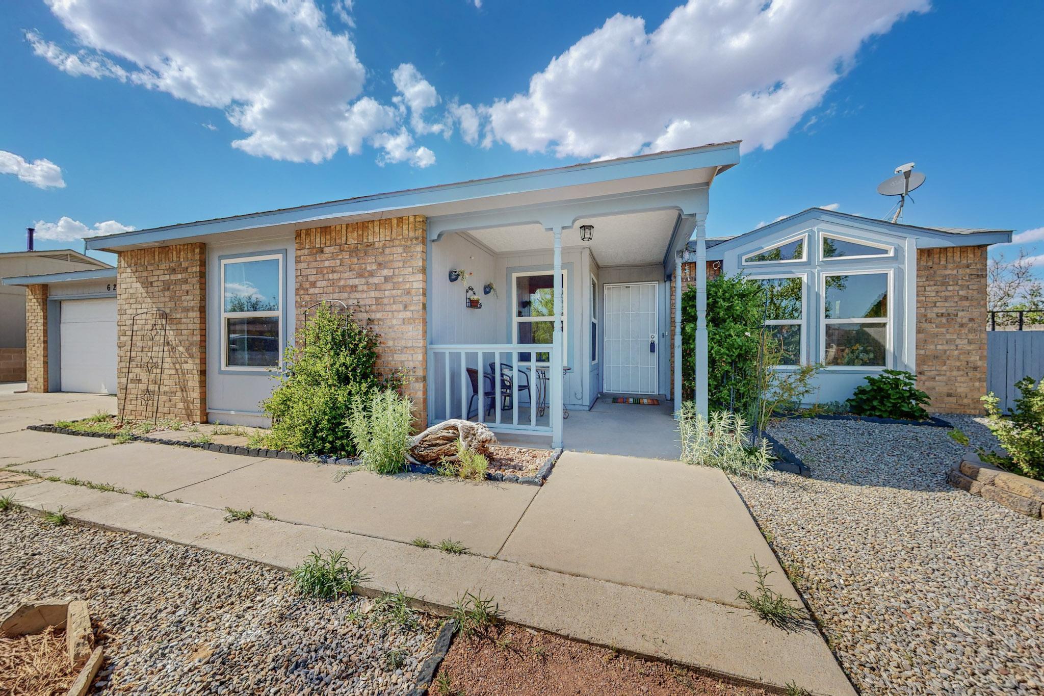 6239 Roadrunner Loop NE