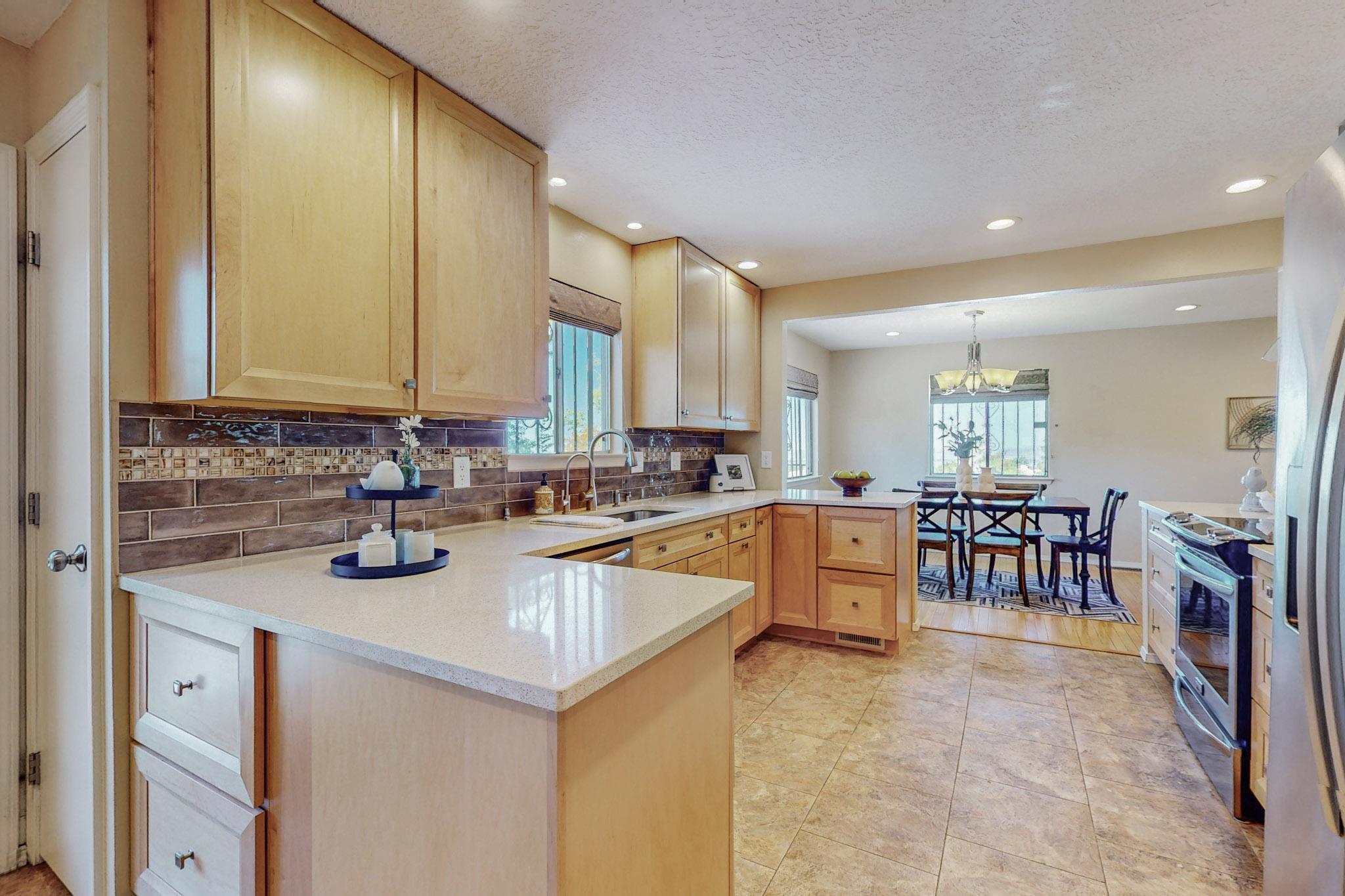 13012 Gray Hills Road NE