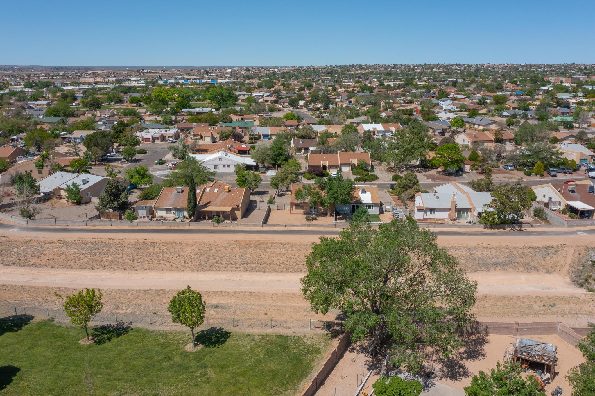 339 Wagon Train Drive SE