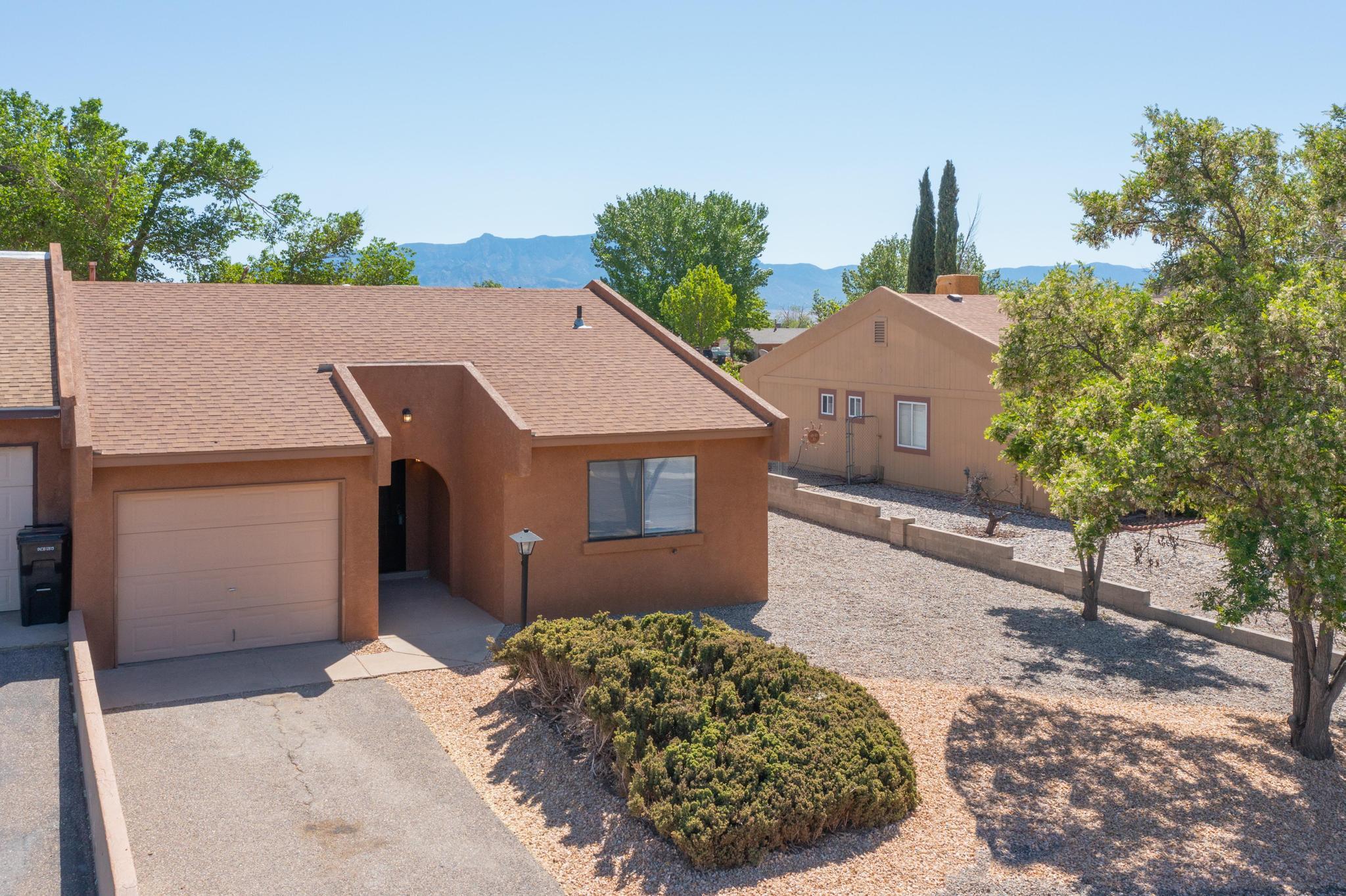 339 Wagon Train Drive SE