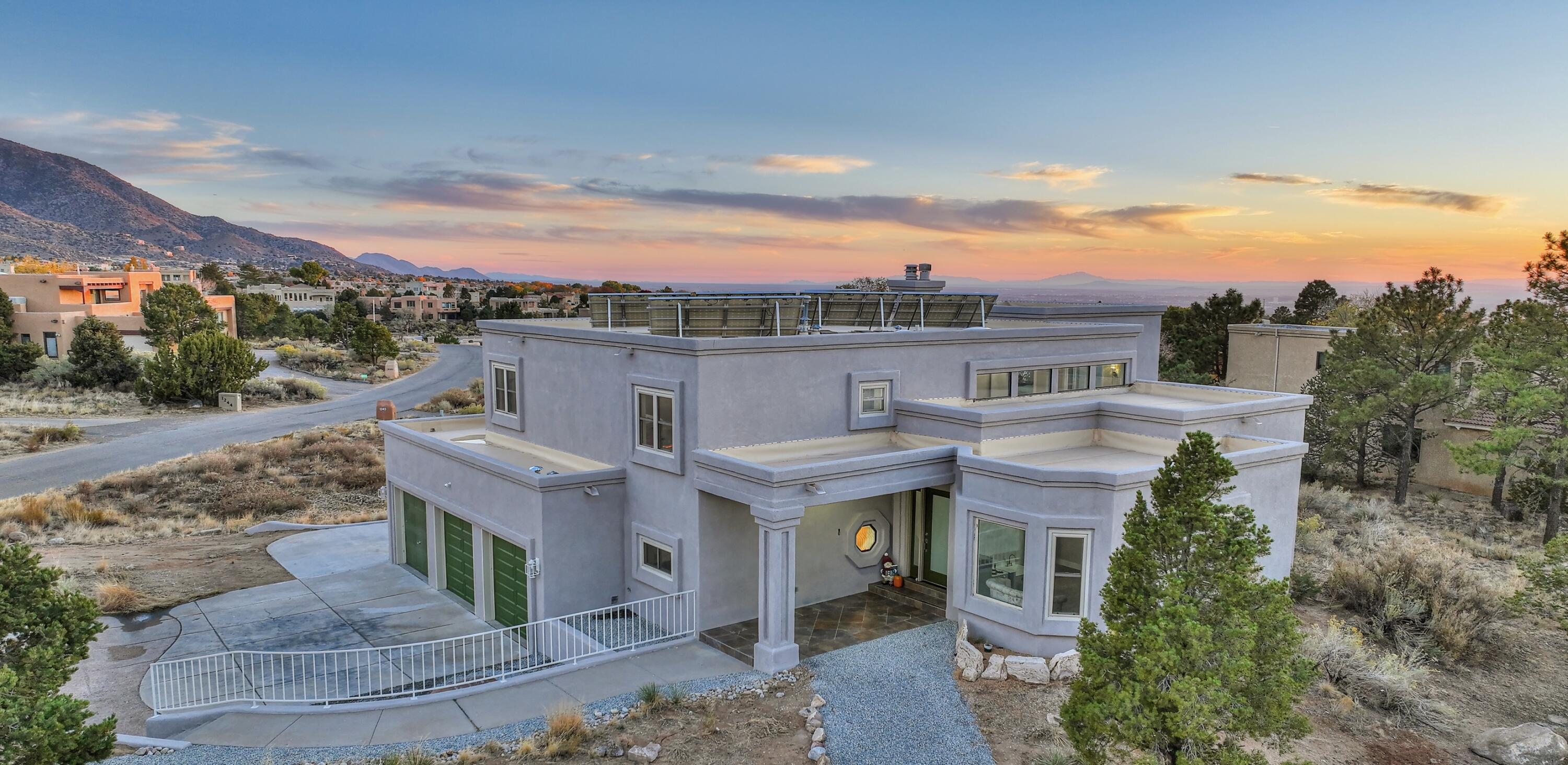 1117 Rockrose Road NE