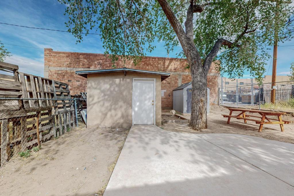 508 3rd Street SW