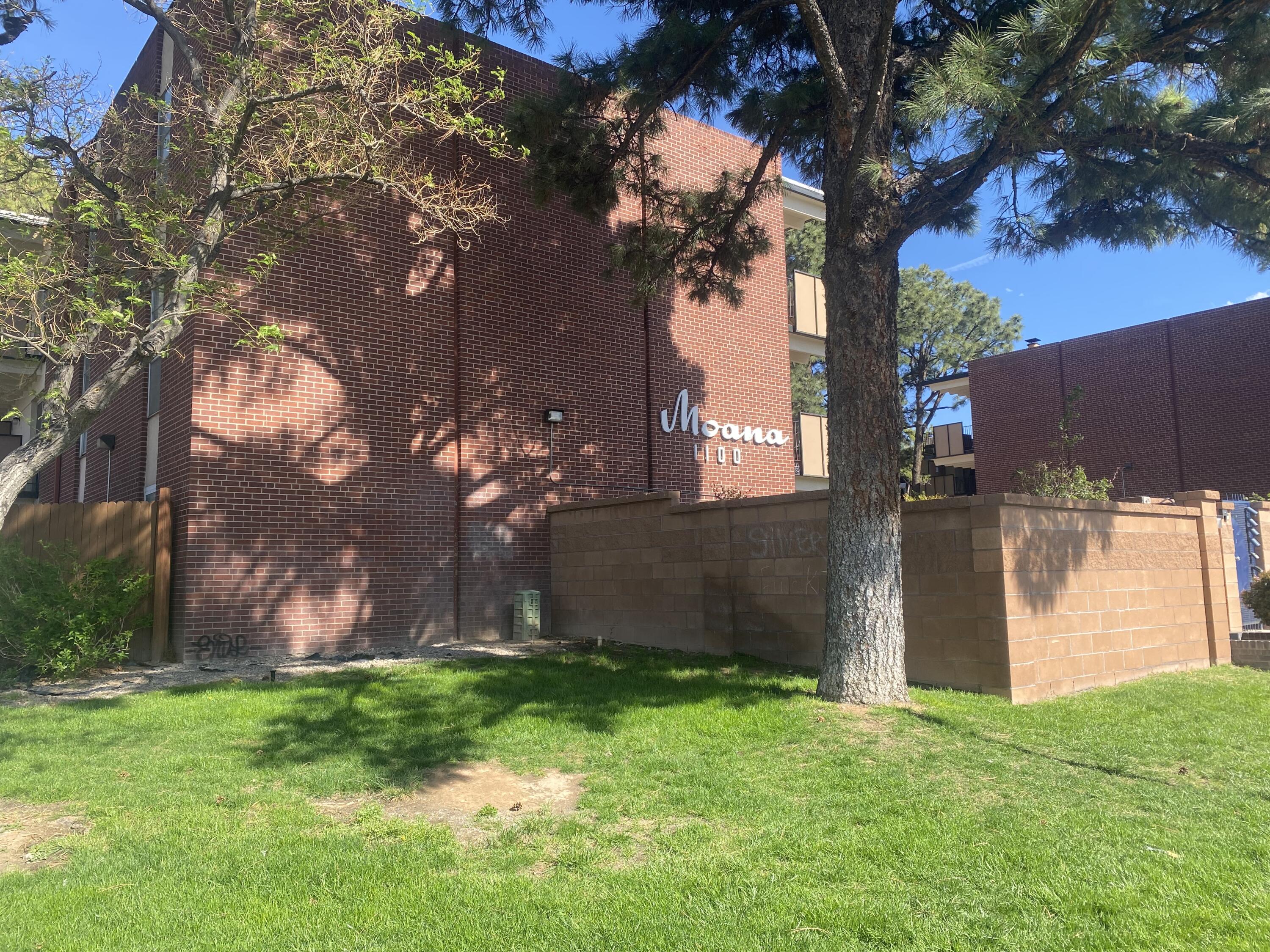 1100 Alvarado Drive SE 302