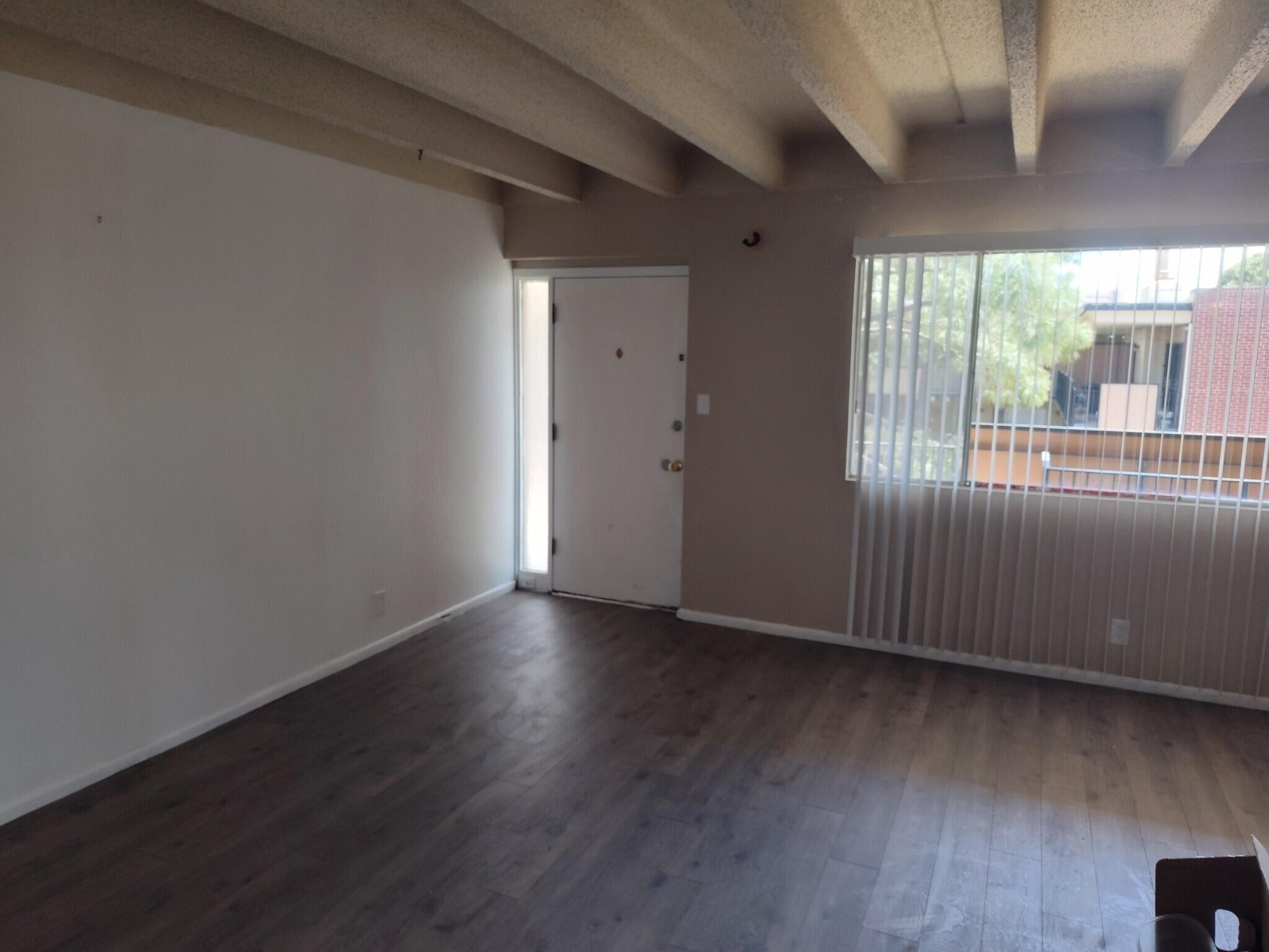 1100 Alvarado Drive SE 302
