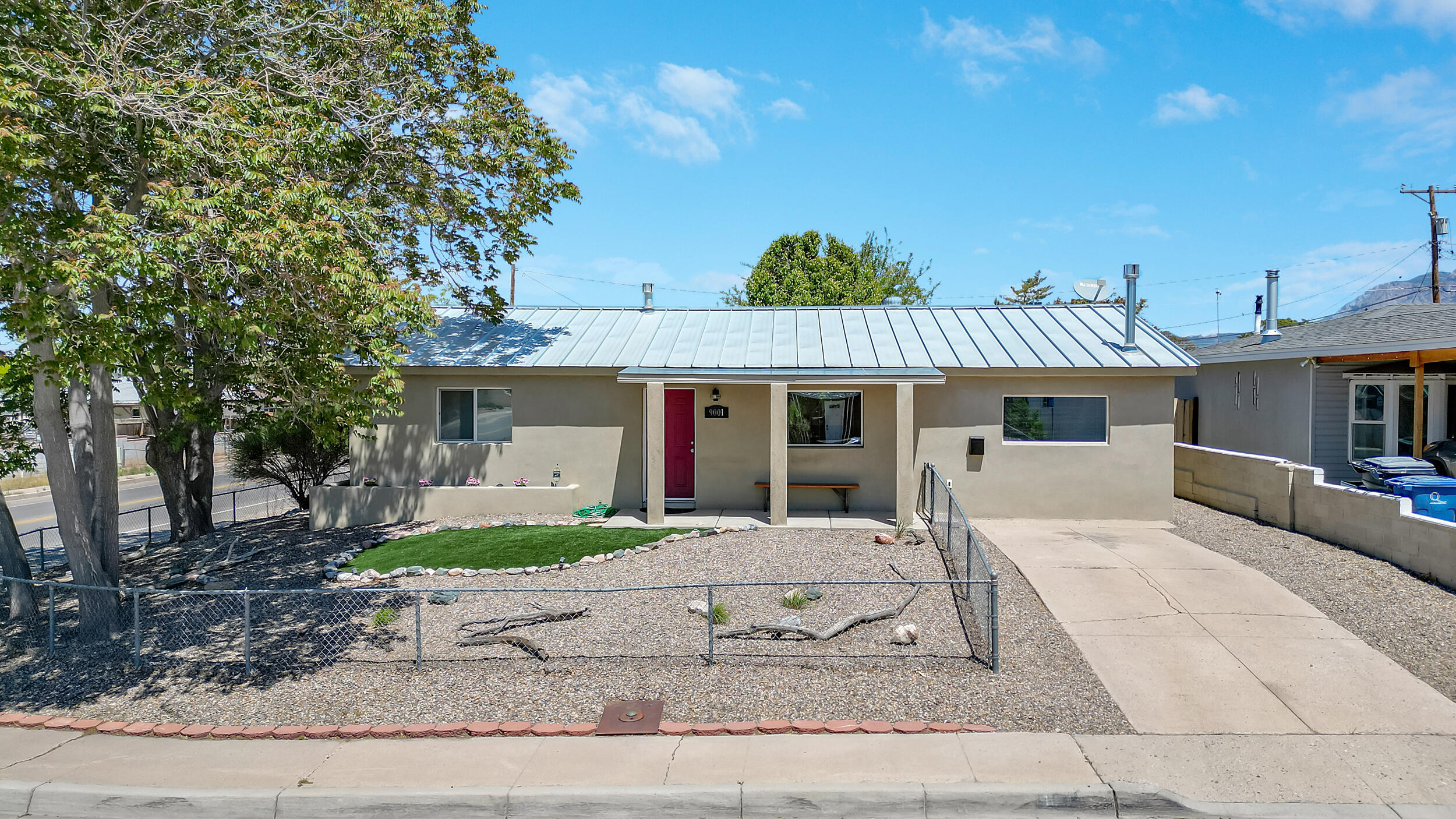 9001 Phoenix Avenue NE