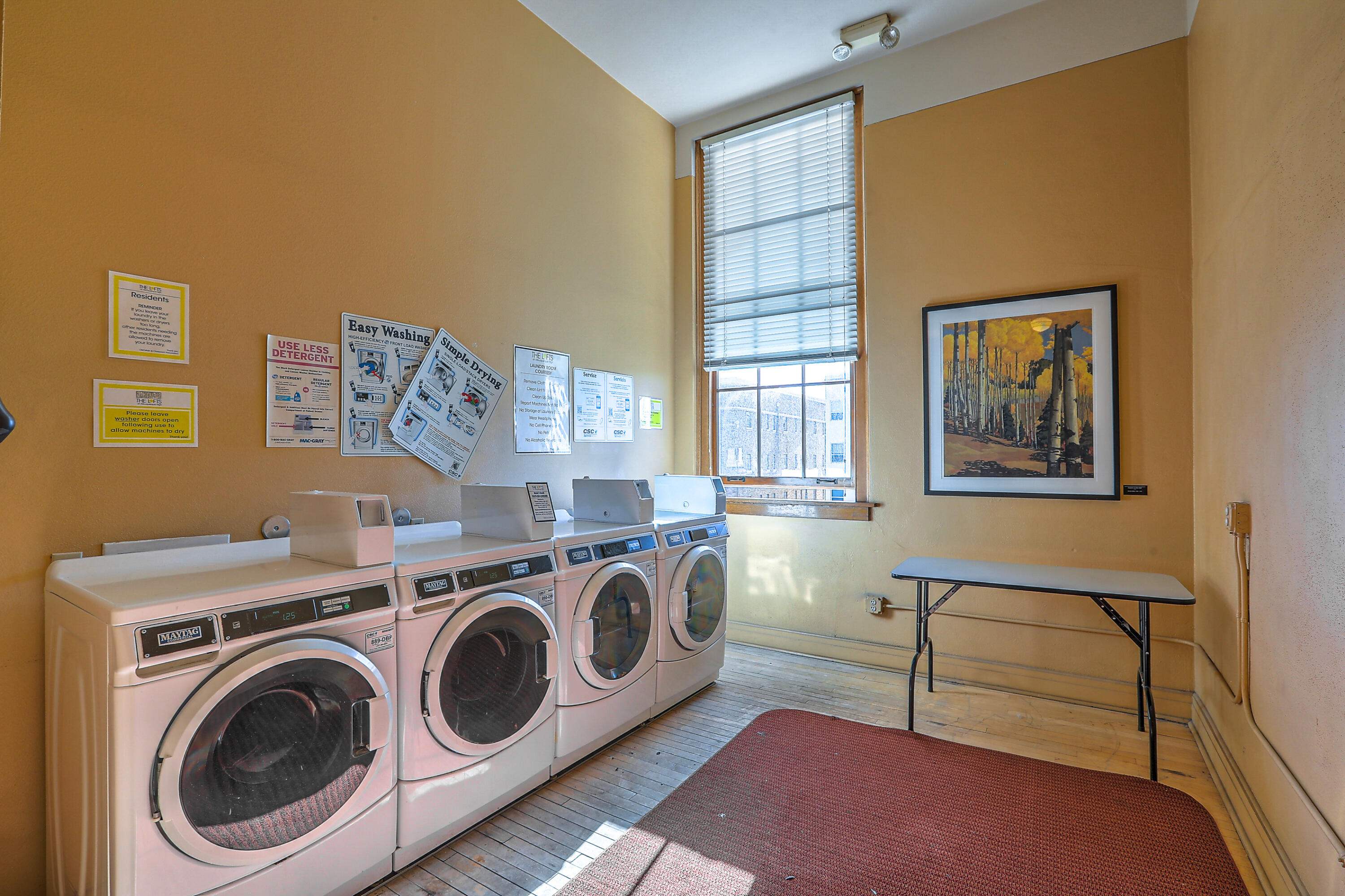 100 Broadway Boulevard NE 304