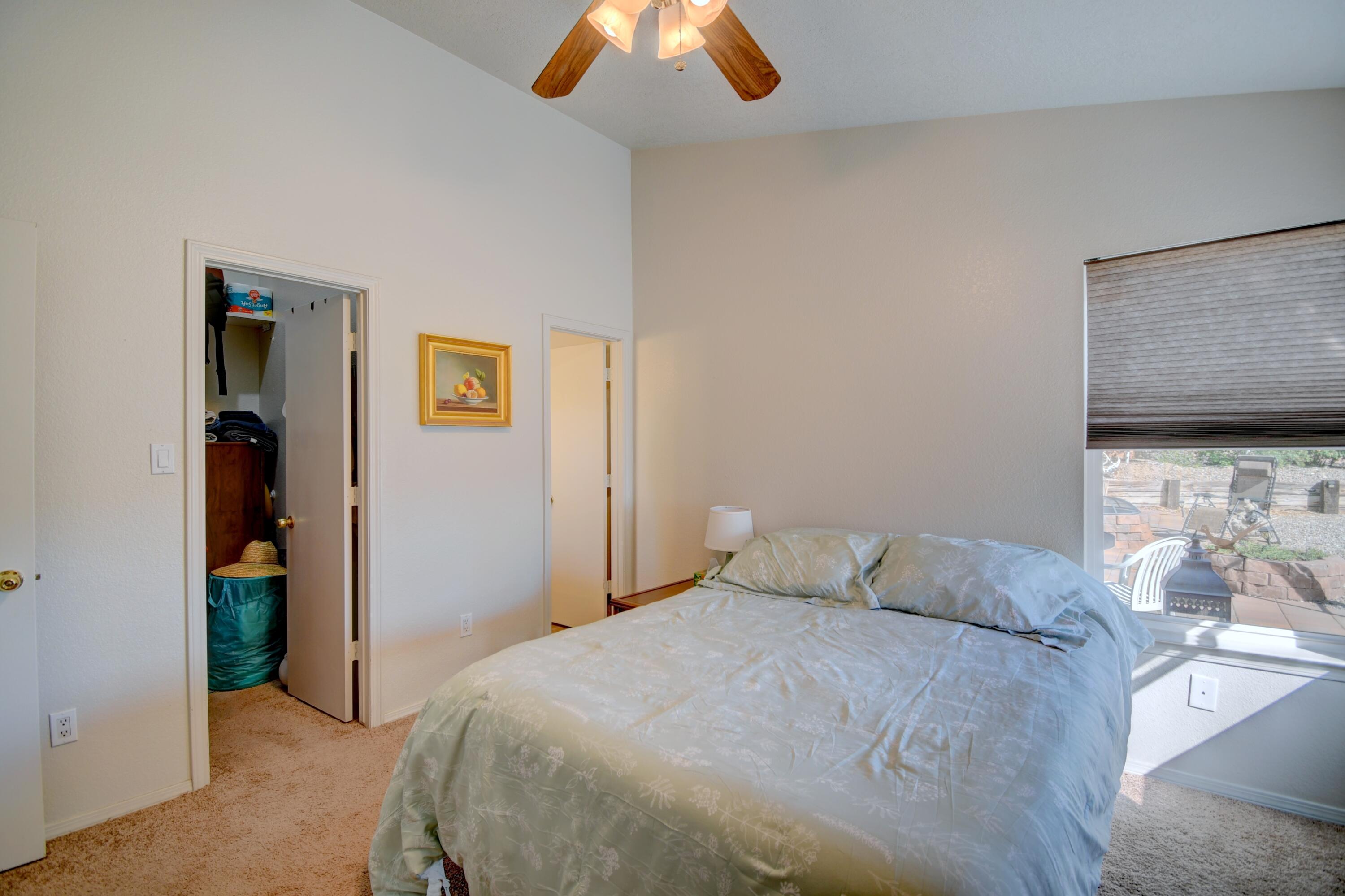 701 Heron Court SW