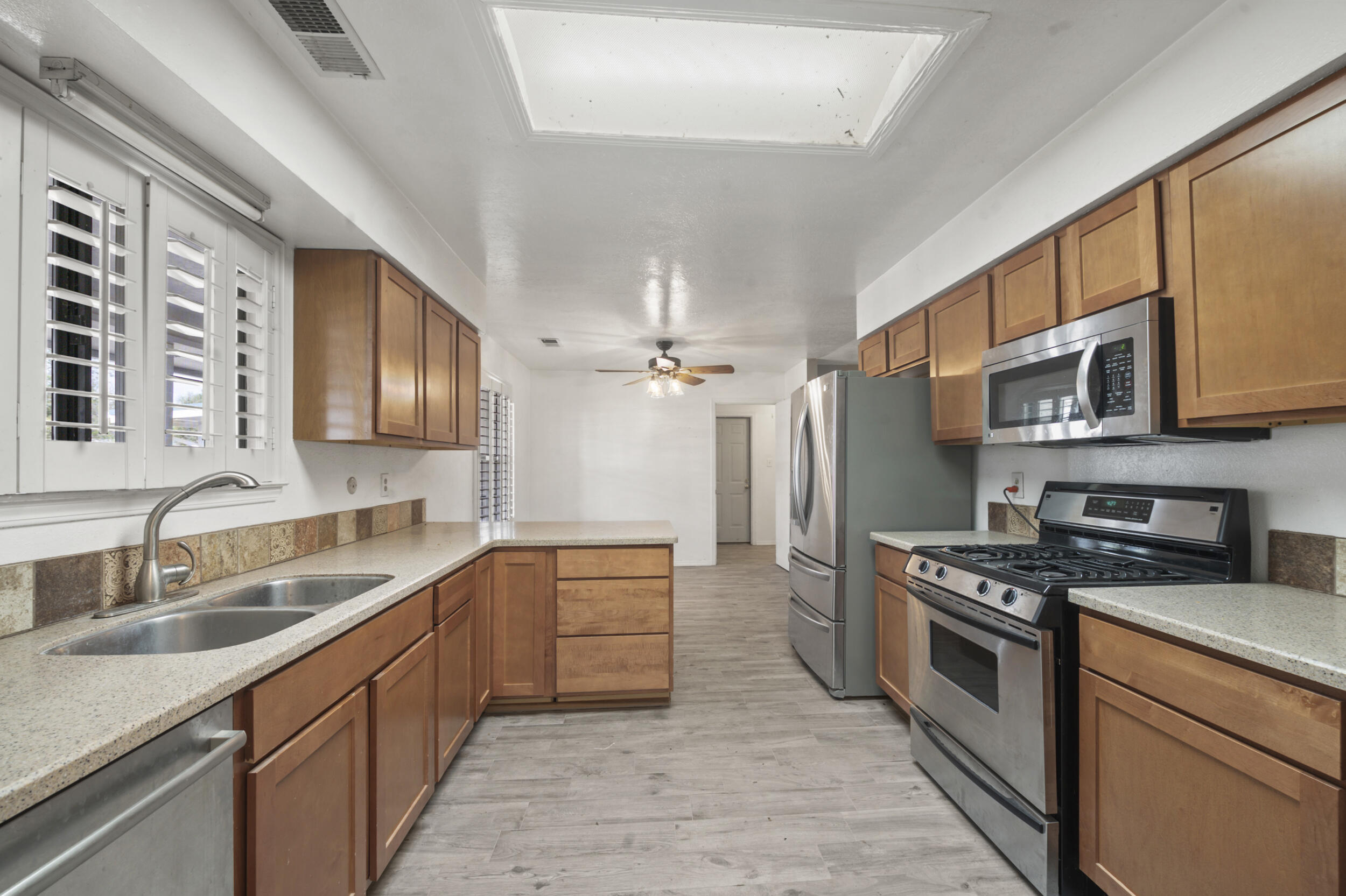 1790 Murray Loop