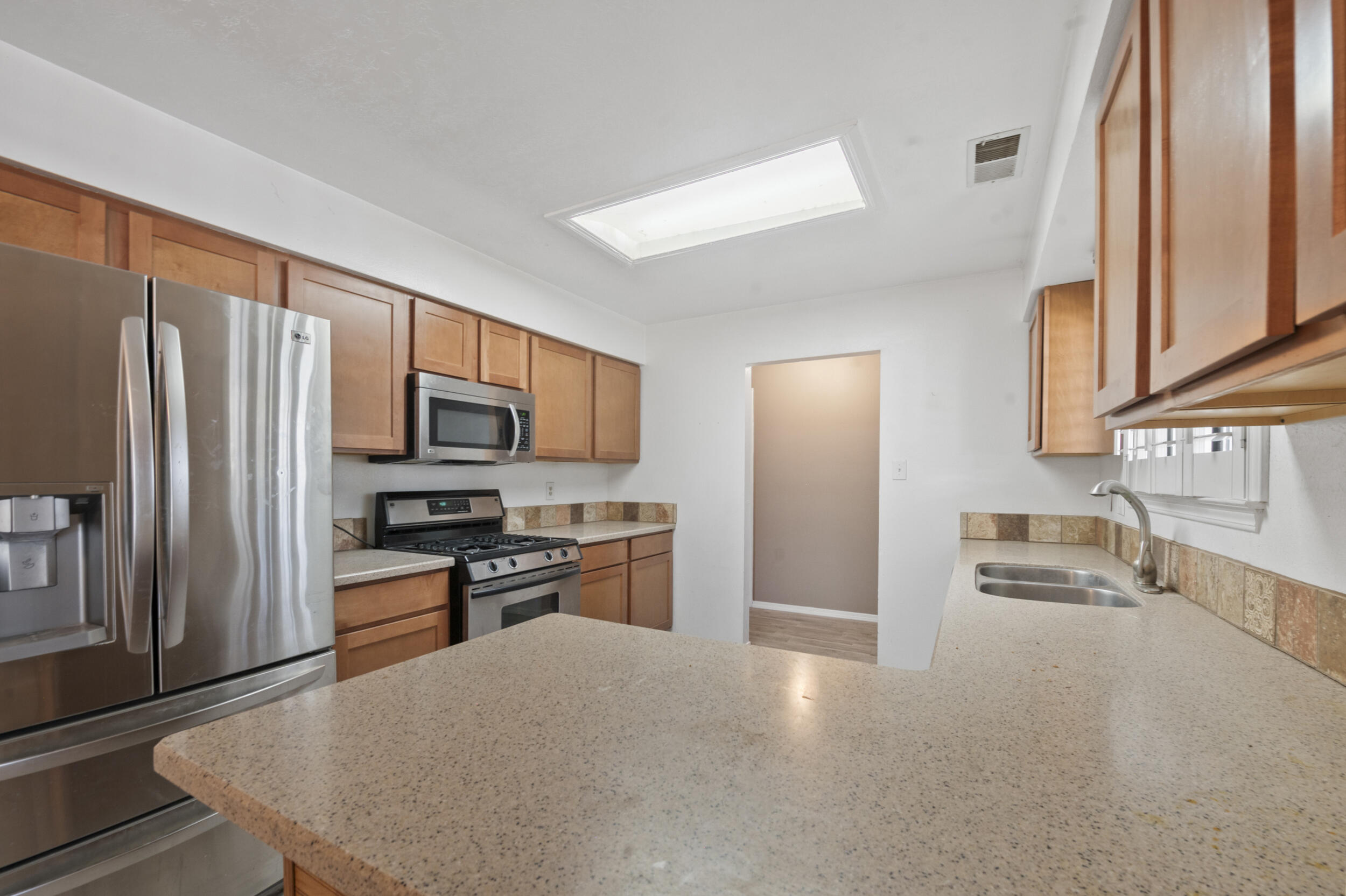 1790 Murray Loop
