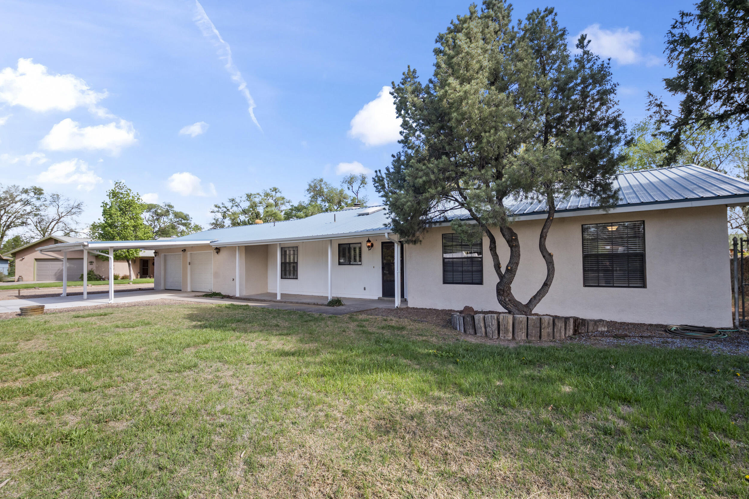 1790 Murray Loop