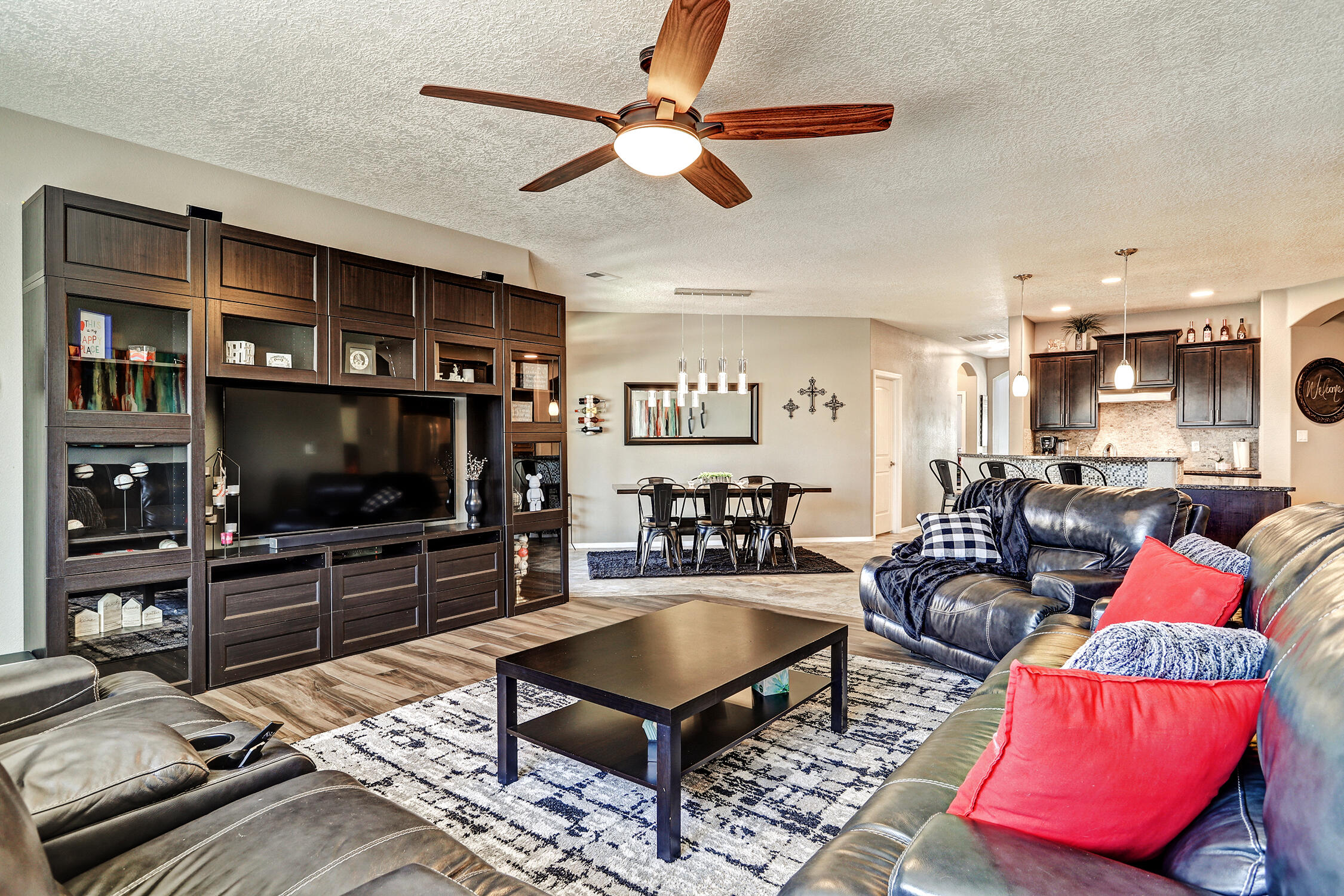 6372 N Camino De Paz Road NW