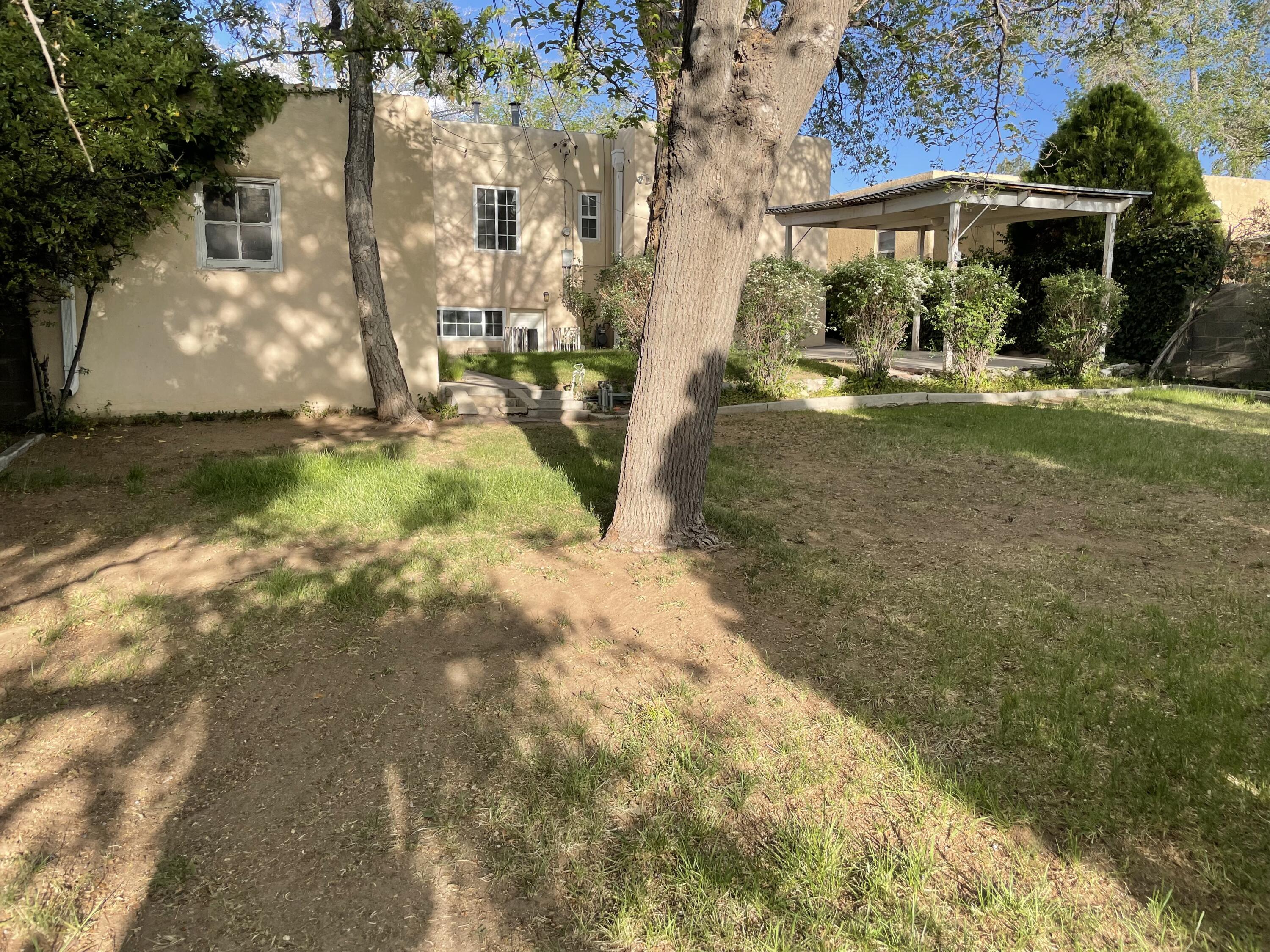 421 Richmond Drive SE