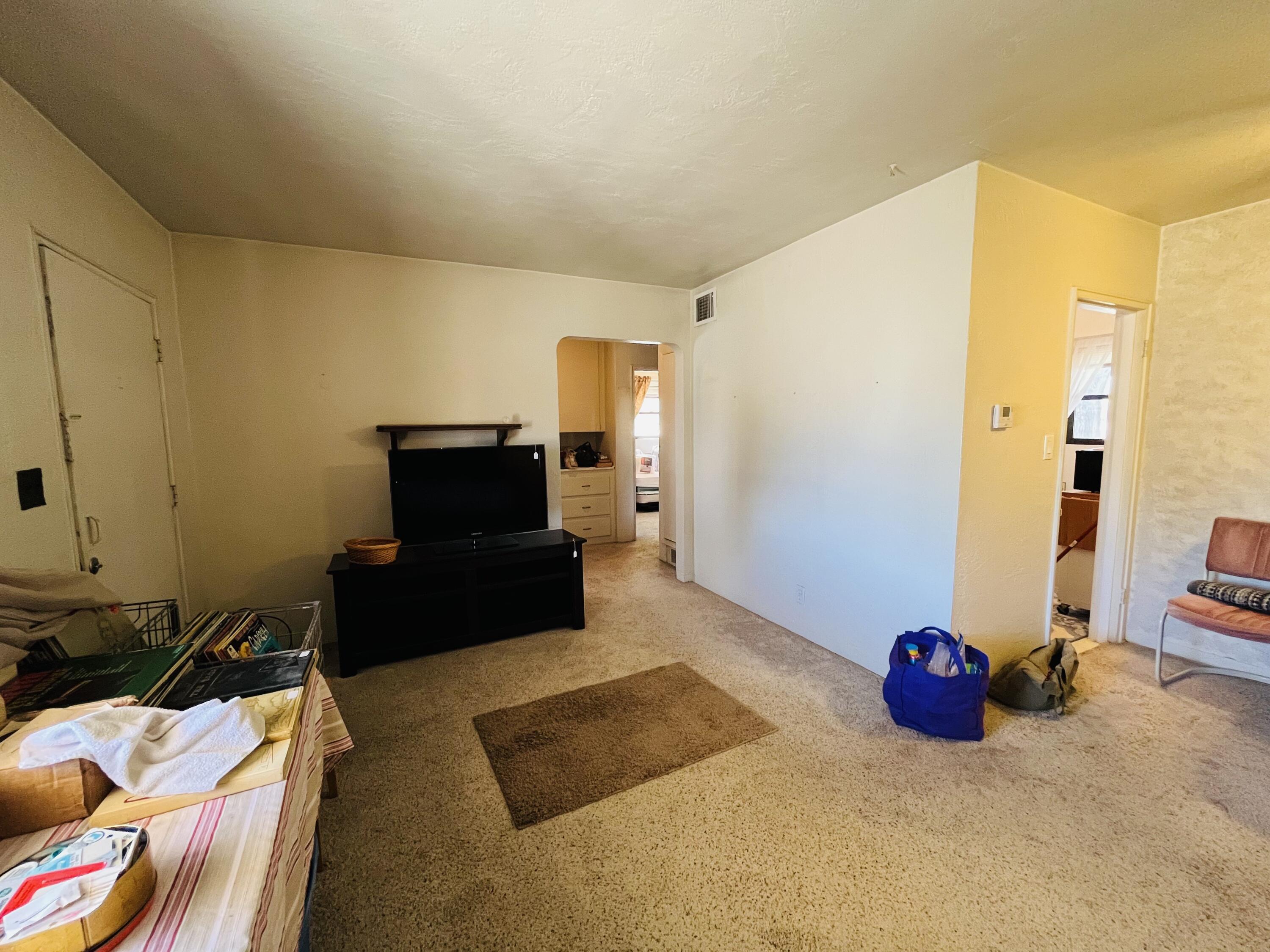 2733 Bel Air Drive NE