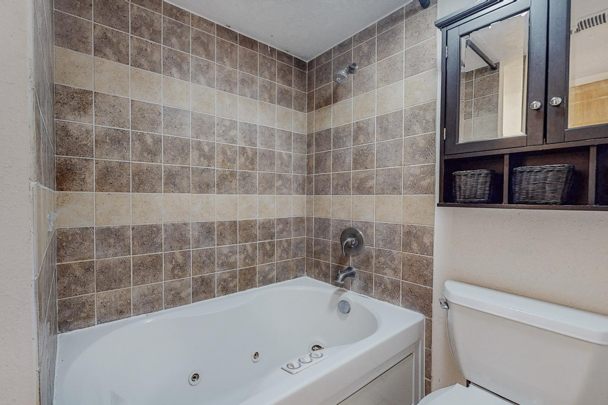 14109 Domingo Road NE