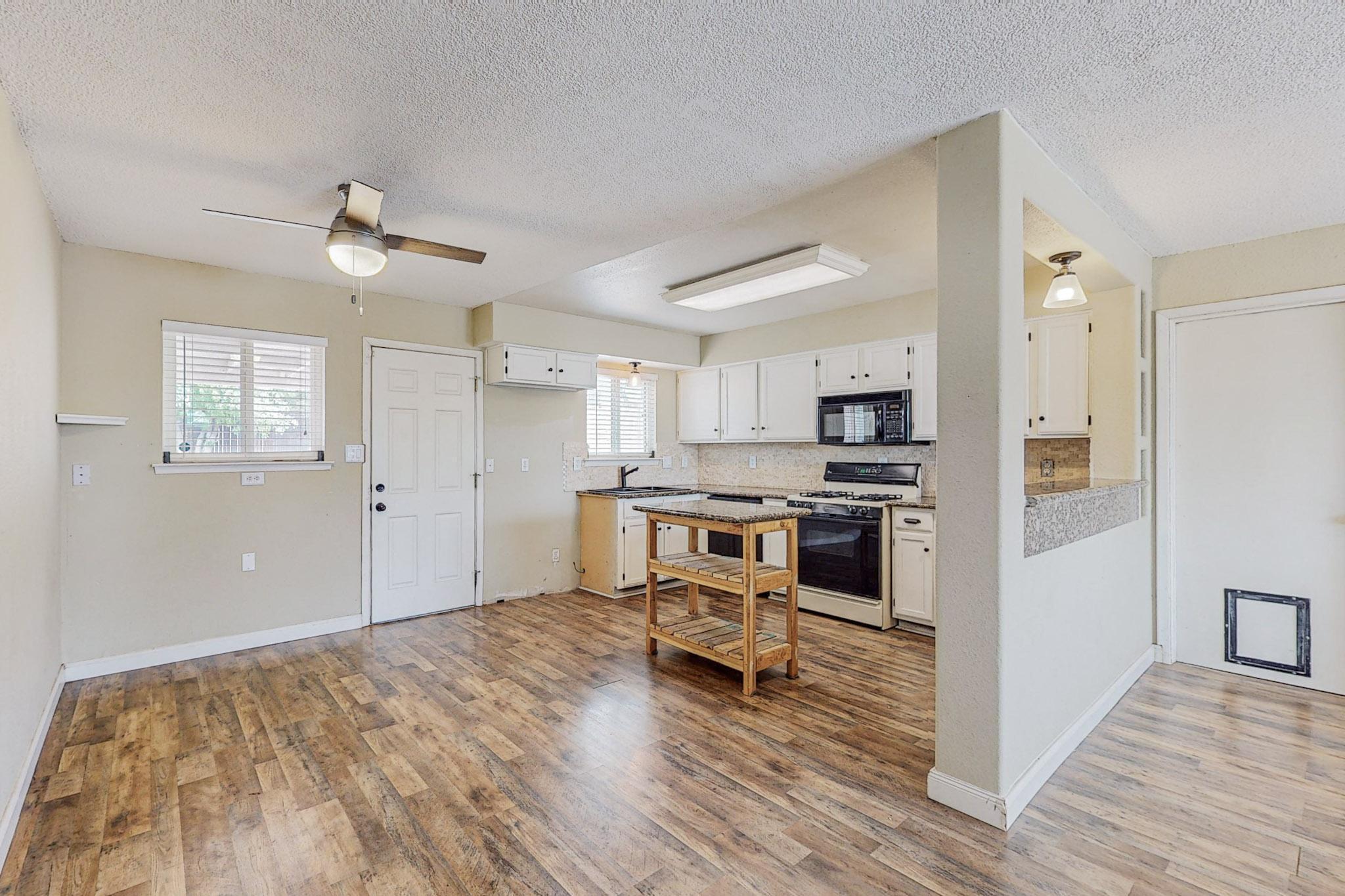 14109 Domingo Road NE