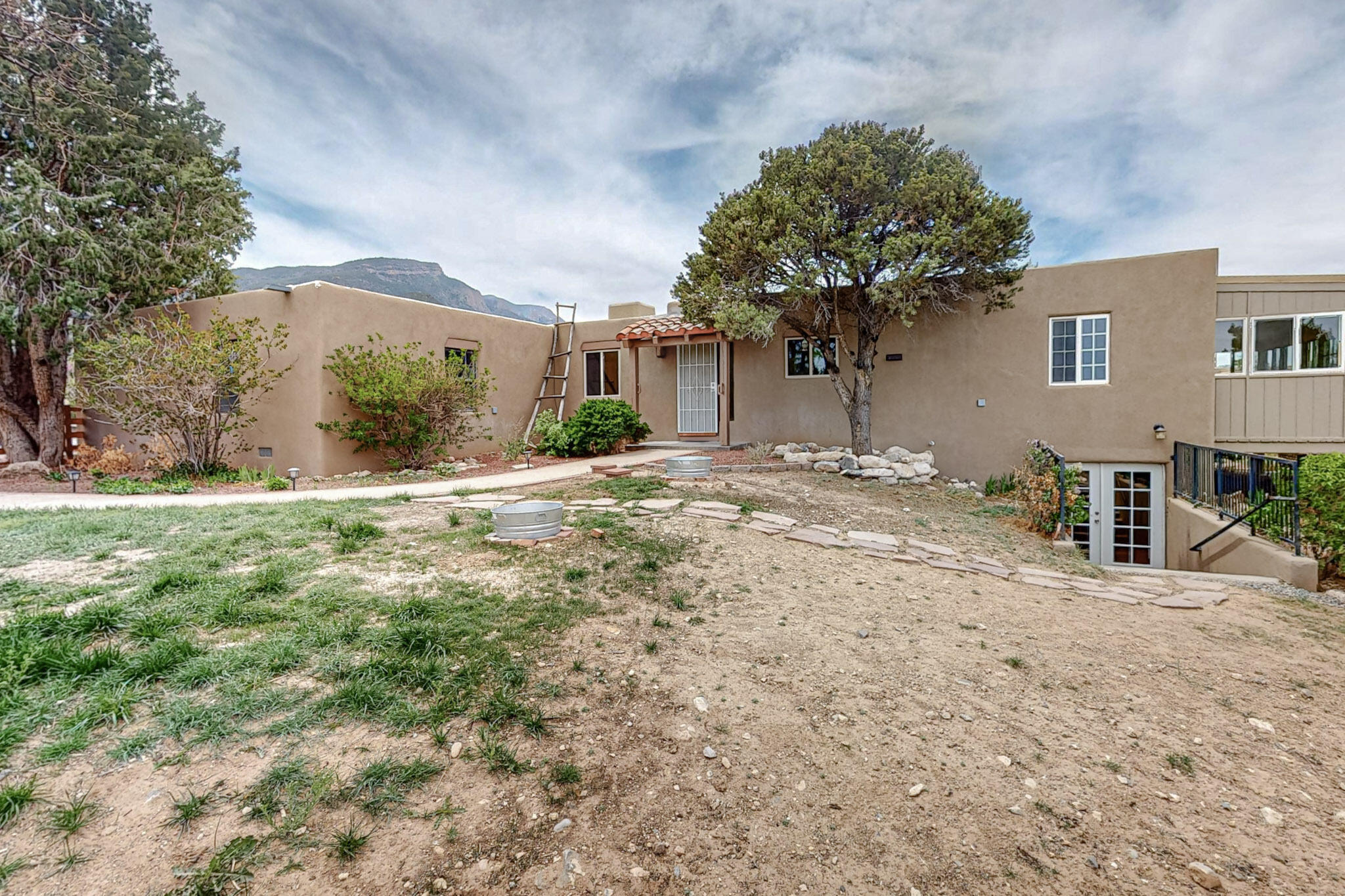 19 La Puerta Trail