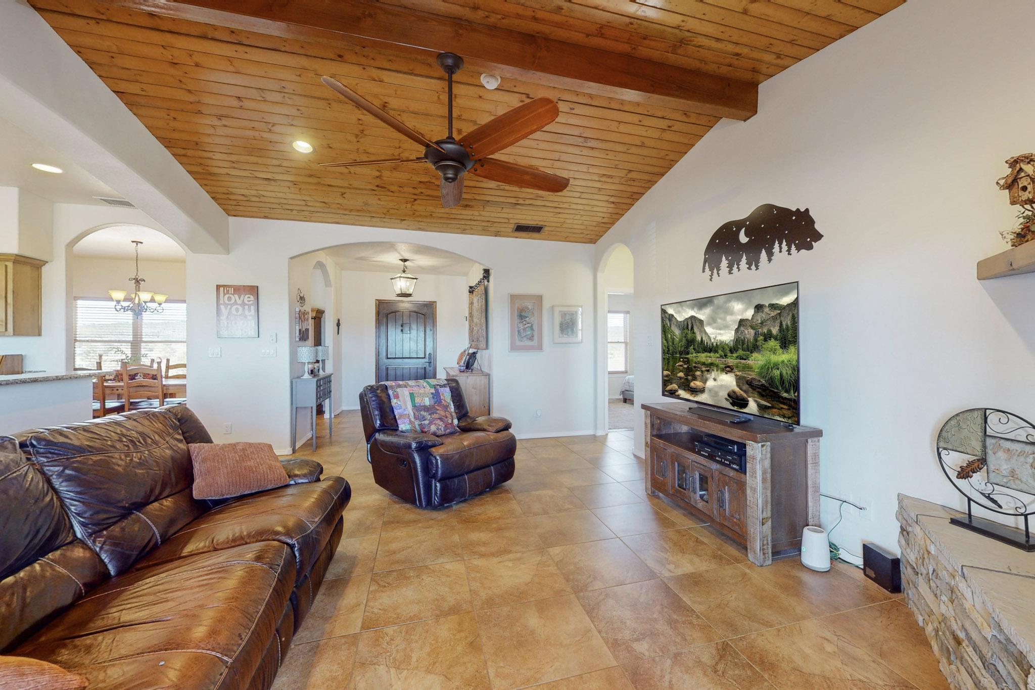 9 Troya Court