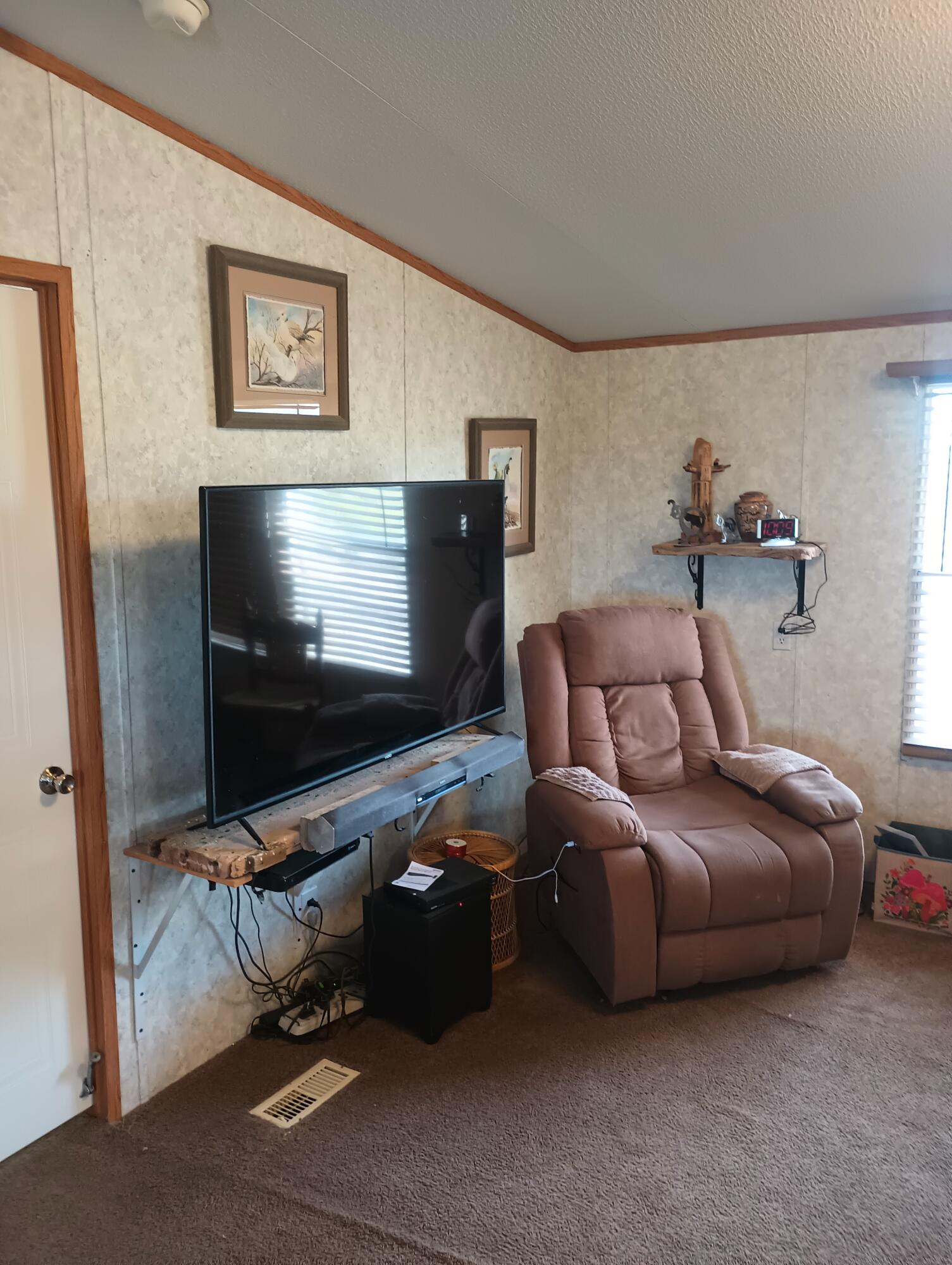 79 W San Antonito Road