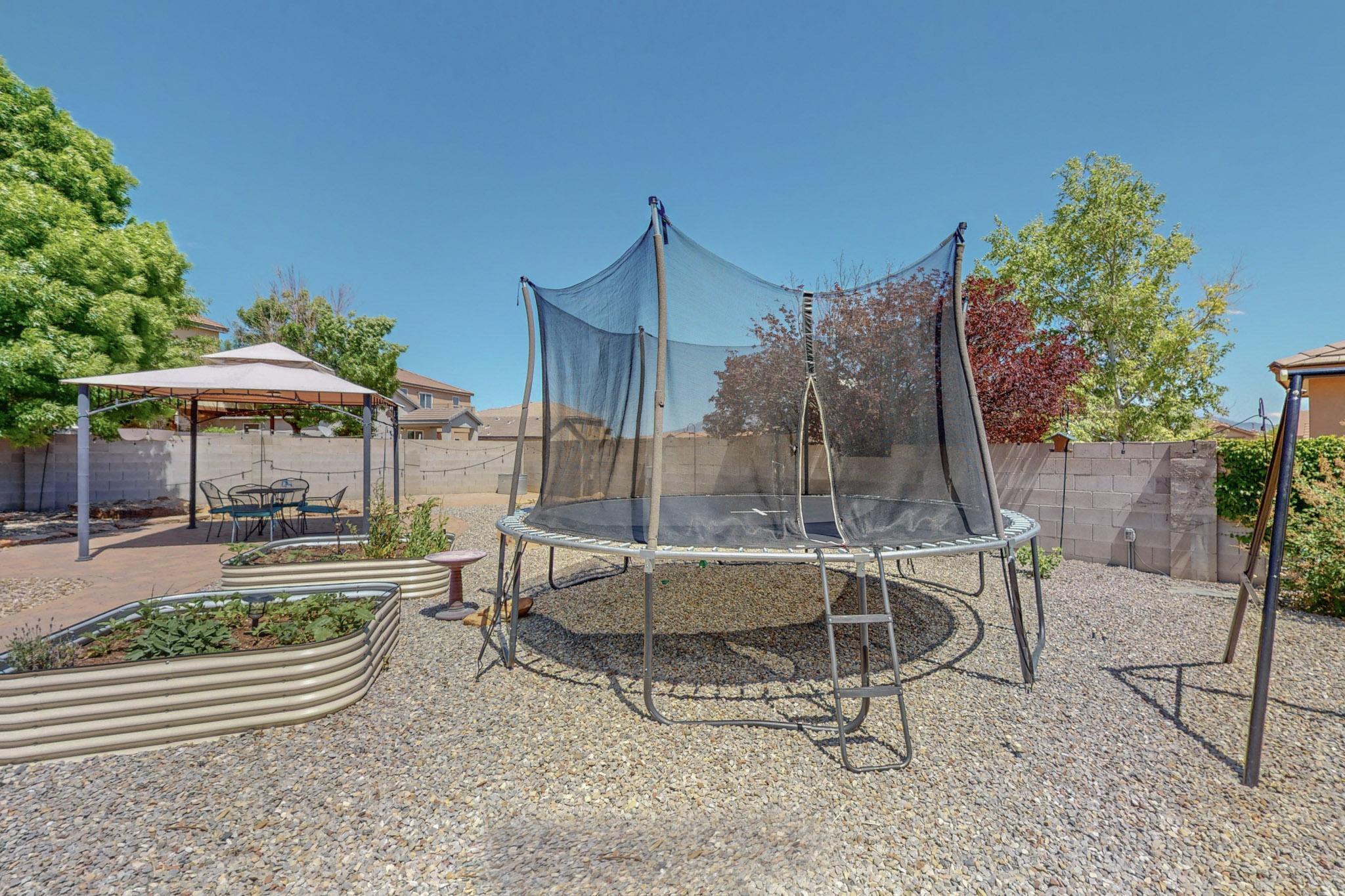 609 Teresa Court SE