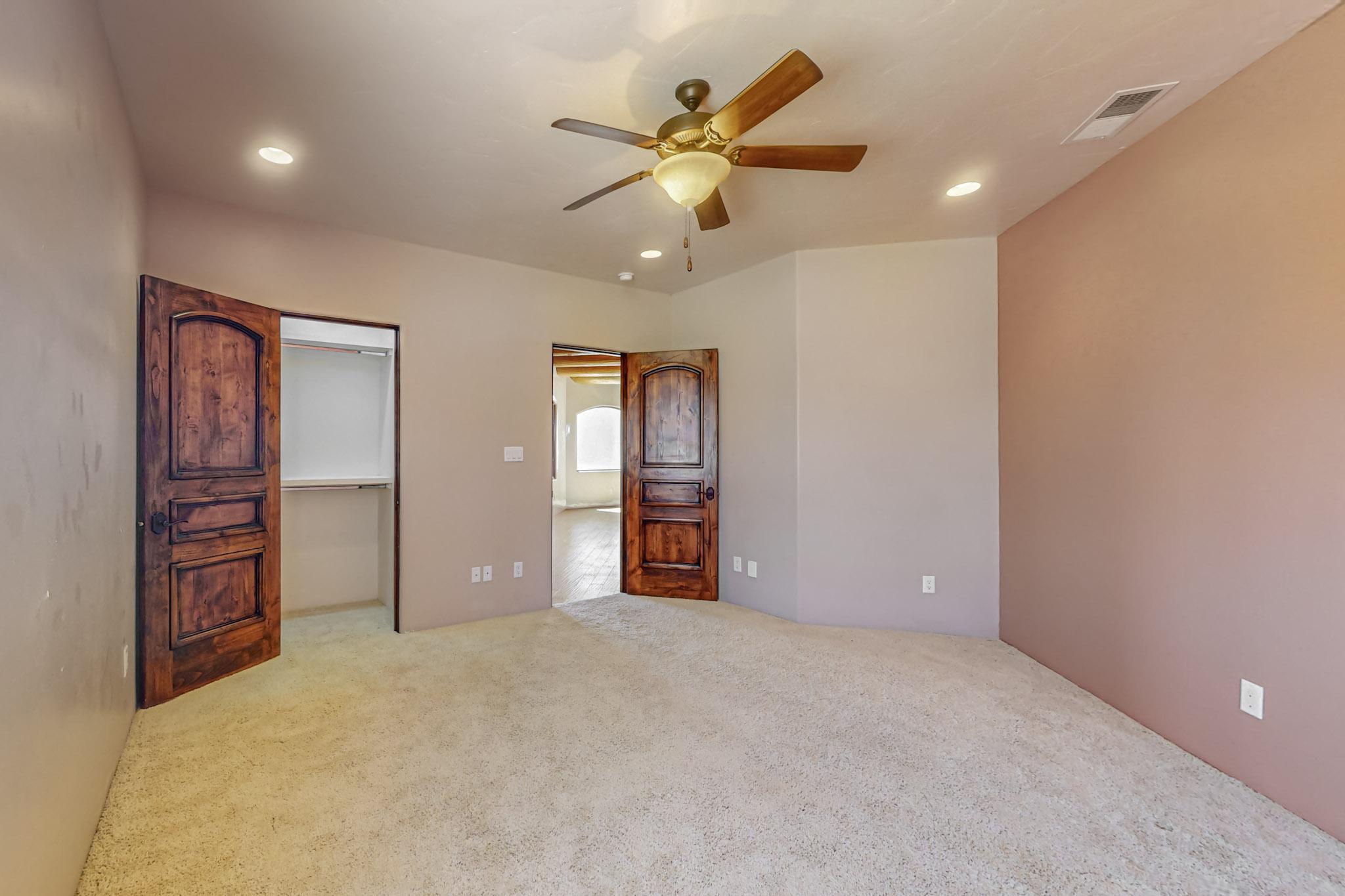 916 Nicholas Court