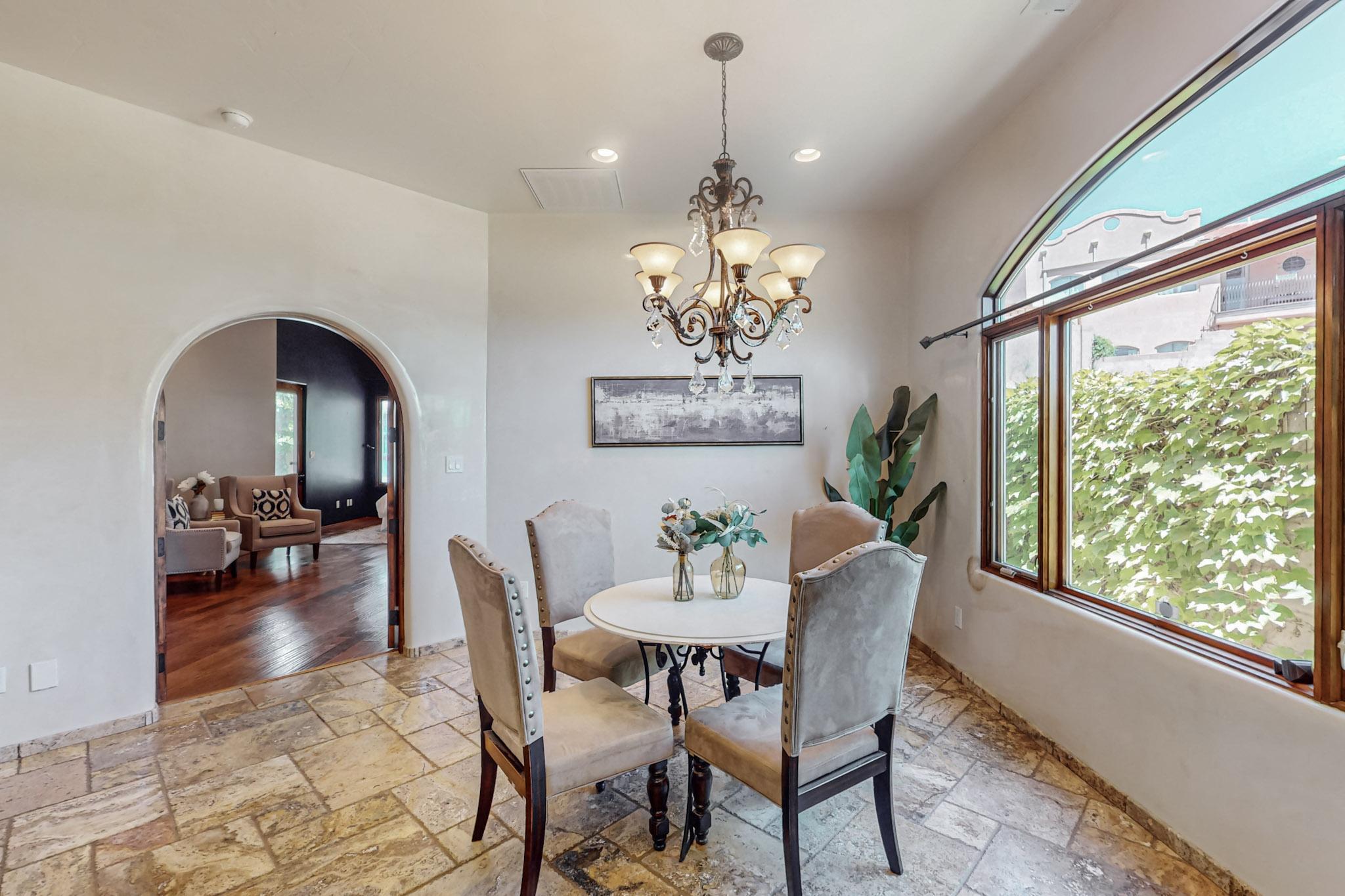 916 Nicholas Court