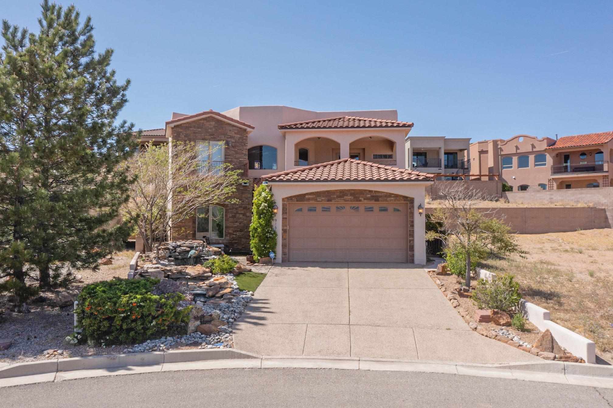 916 Nicholas Court