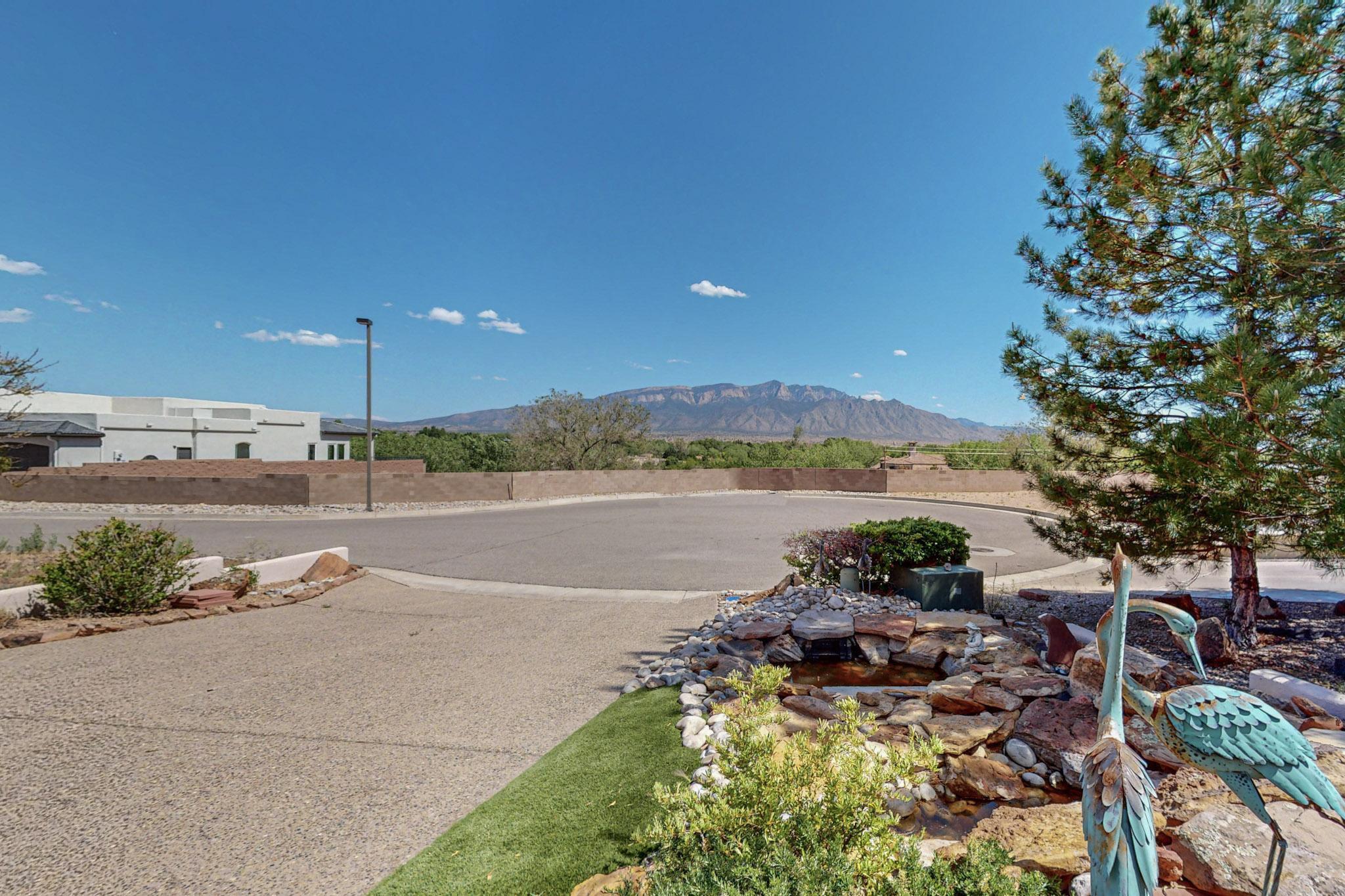 916 Nicholas Court