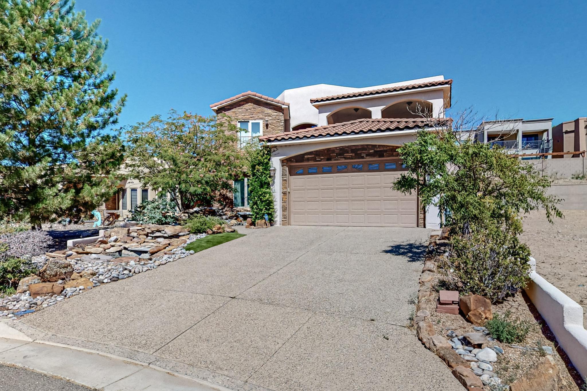 916 Nicholas Court