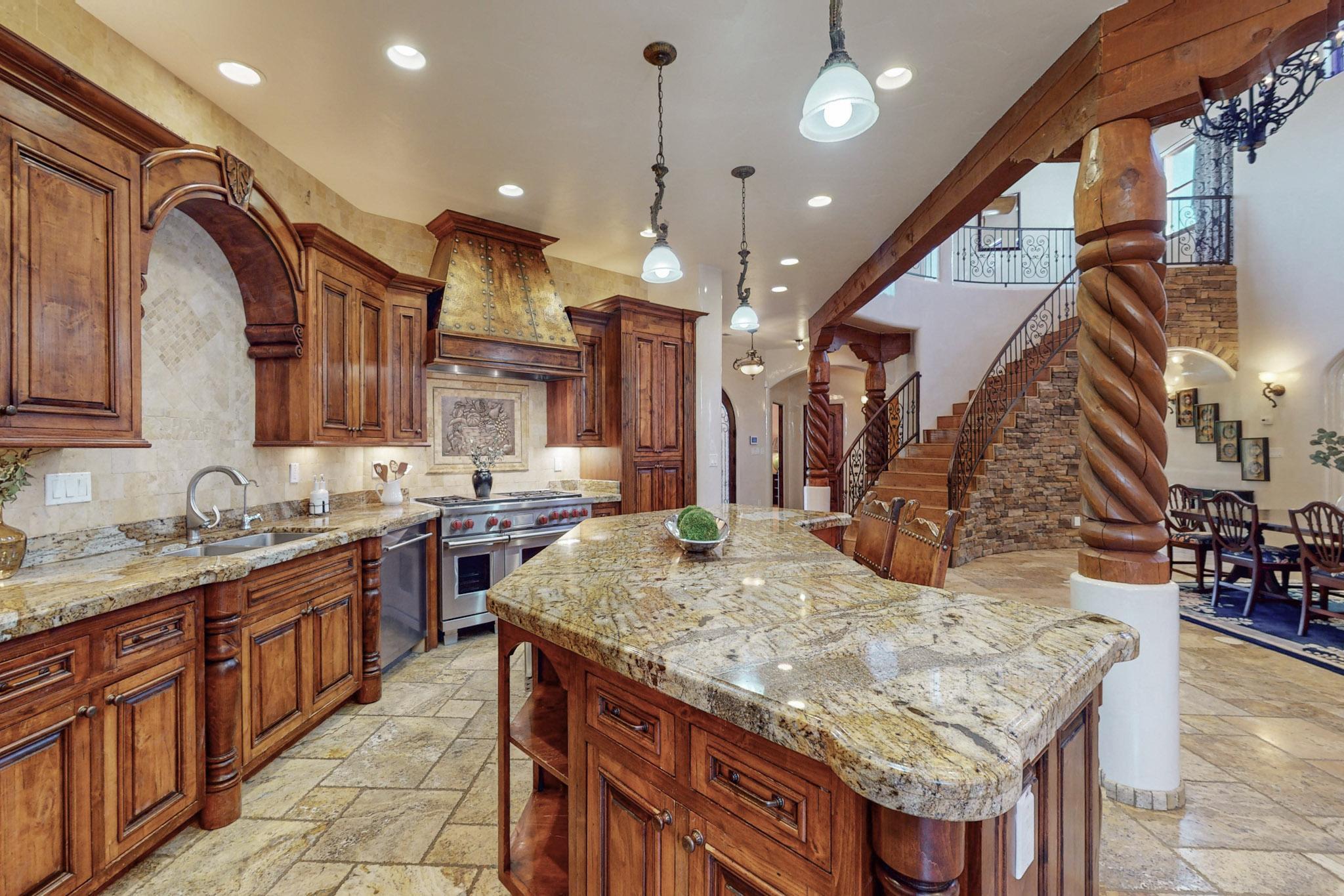 916 Nicholas Court