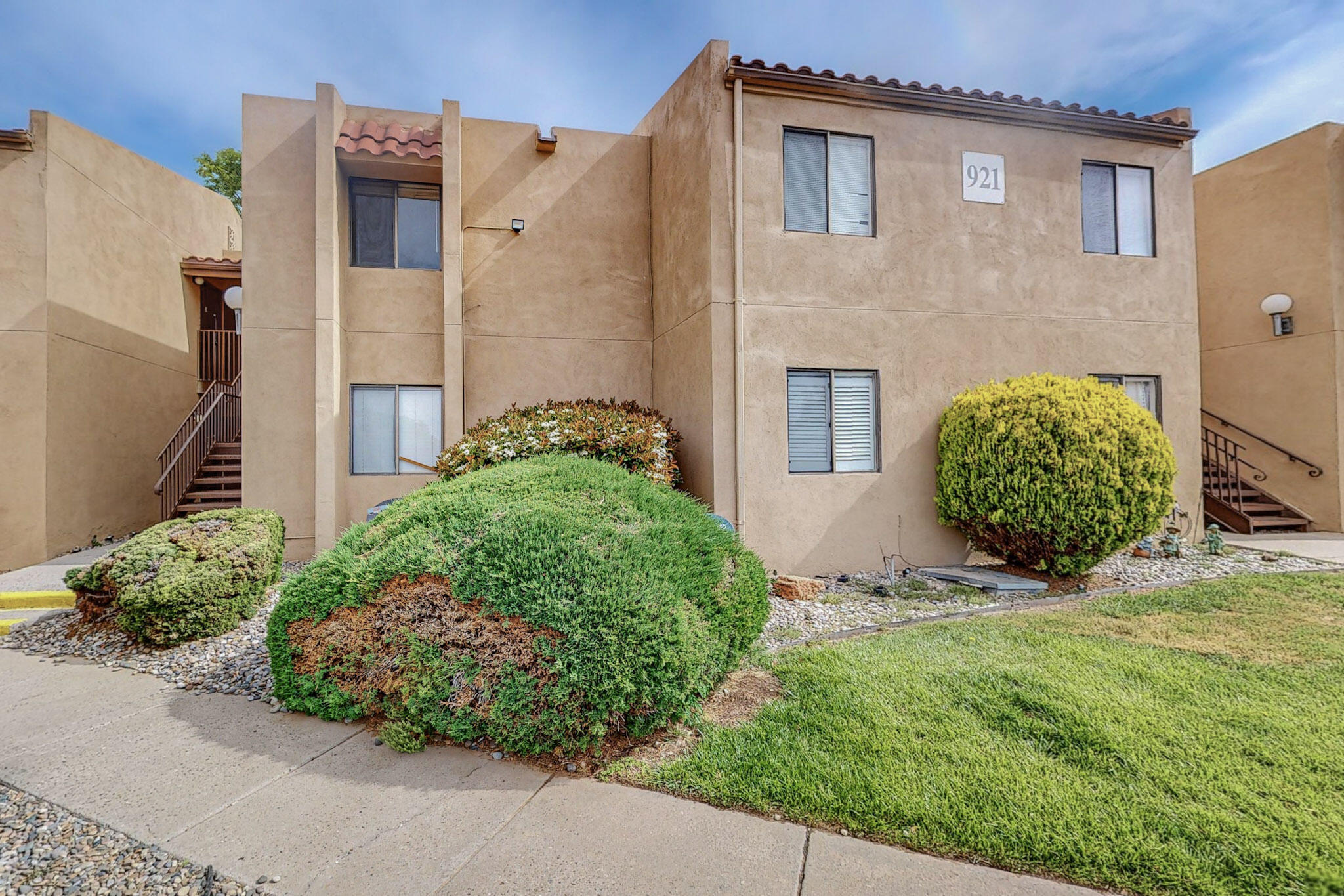921 Country Club Drive SE G