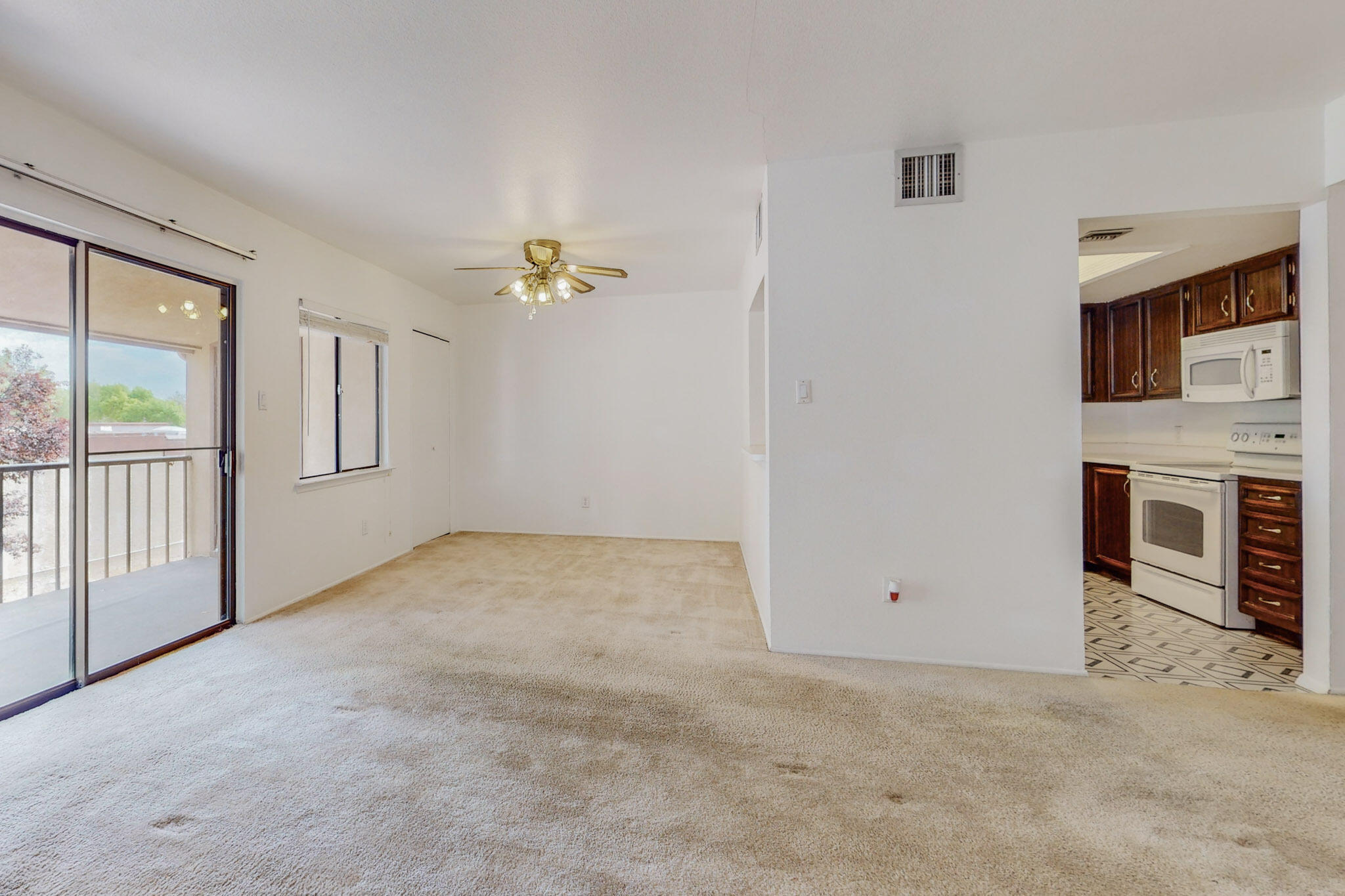 921 Country Club Drive SE G