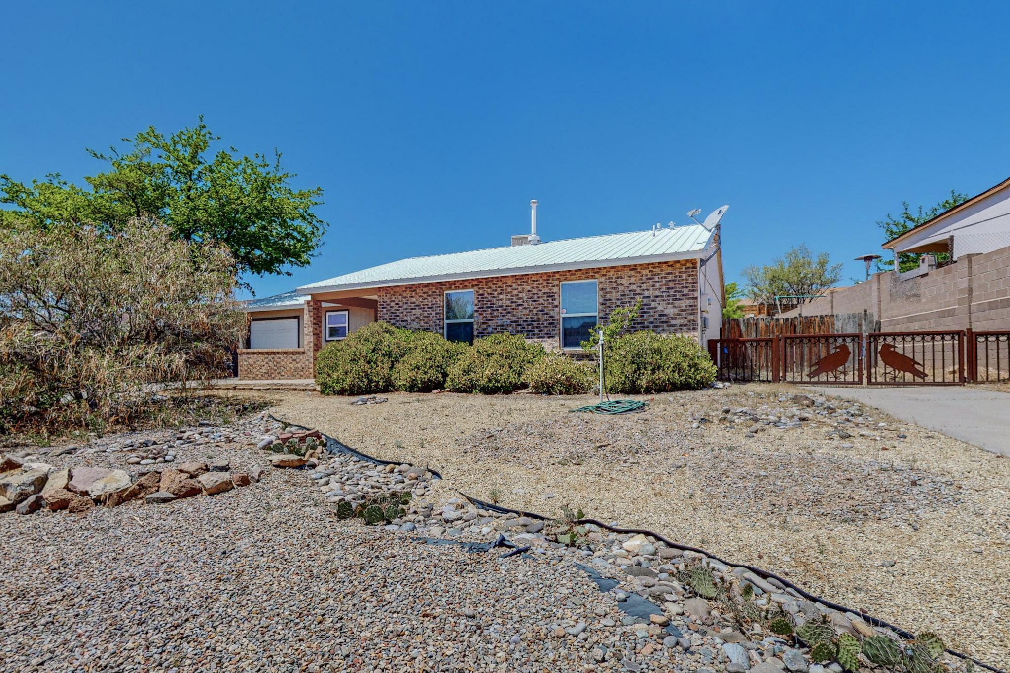 1509 Blackbird Road NE