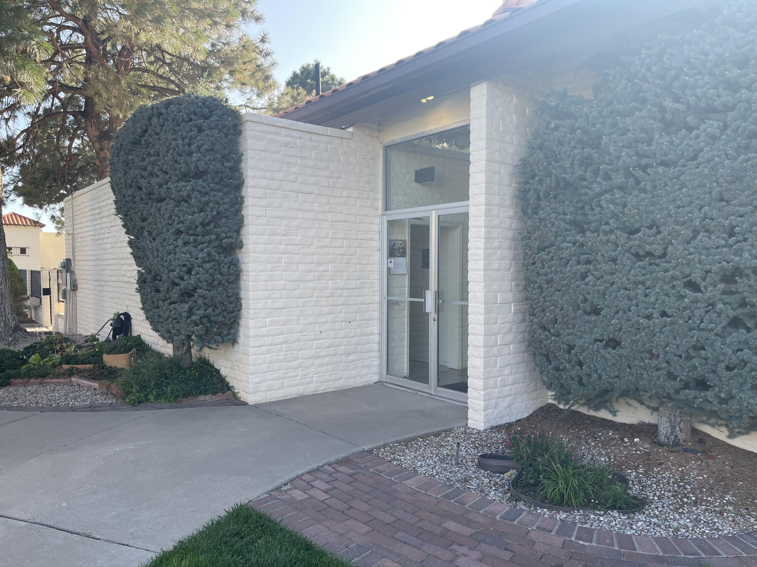 1353 Wagon Train Drive SE