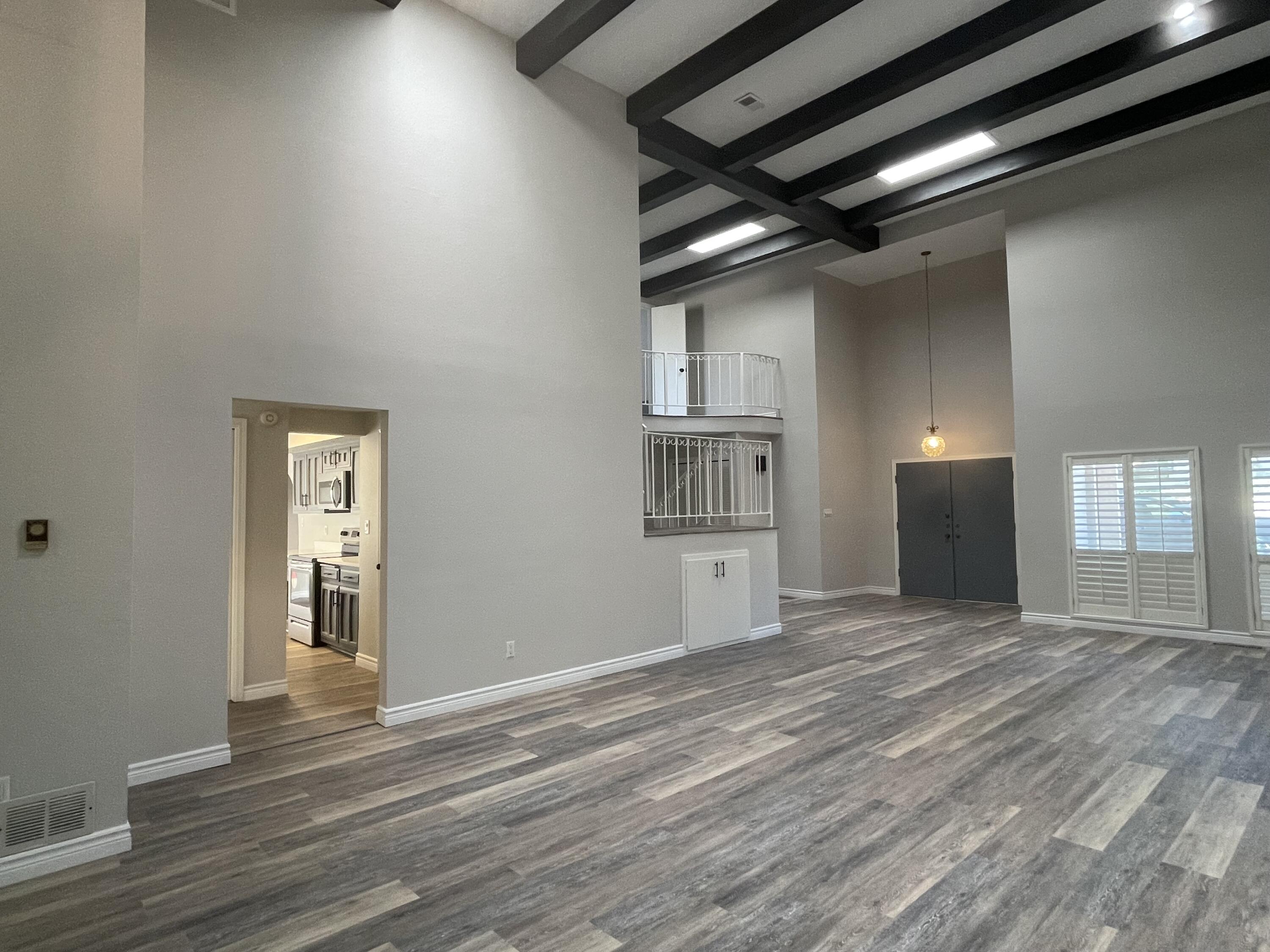 1353 Wagon Train Drive SE