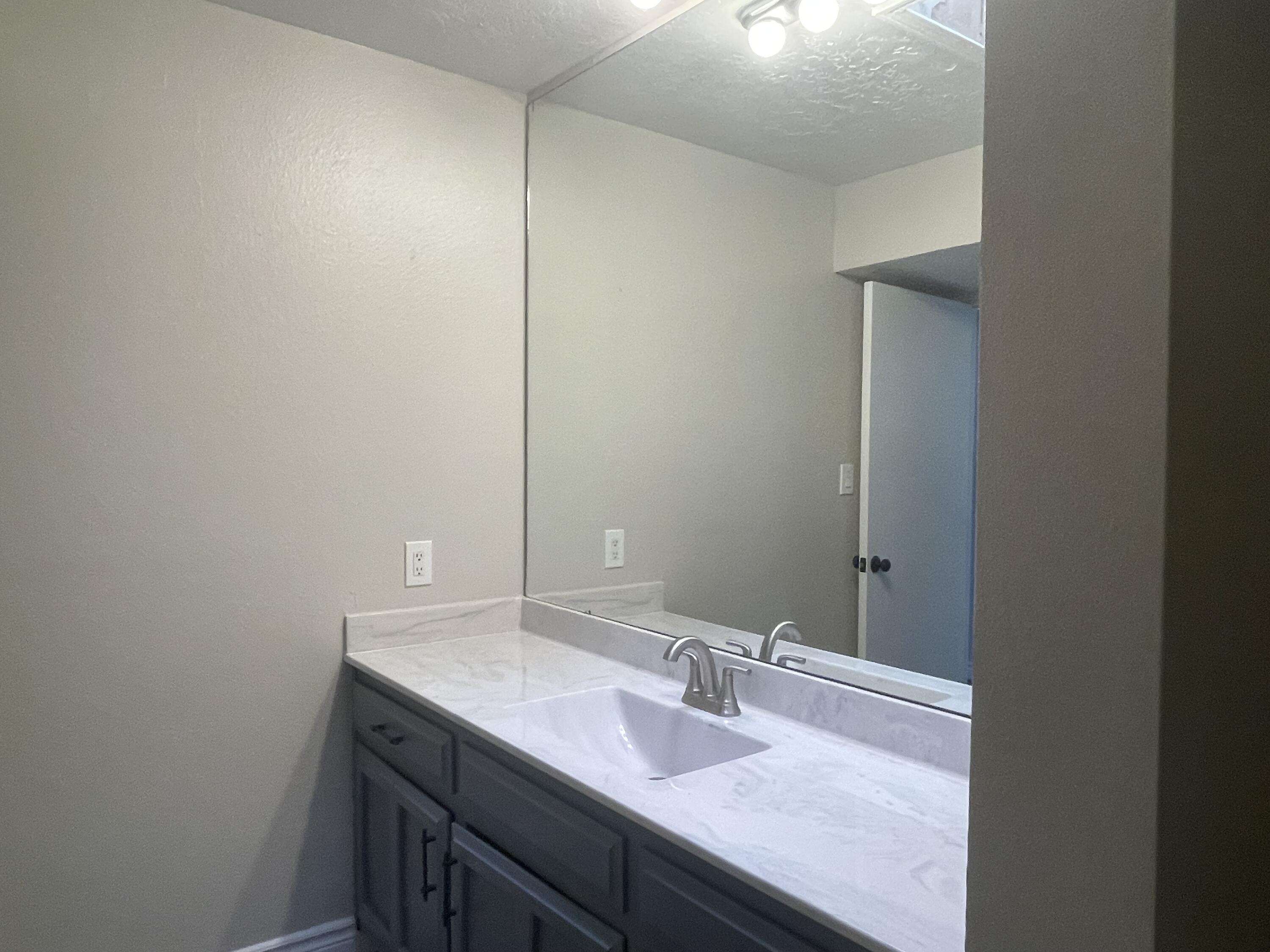 1353 Wagon Train Drive SE