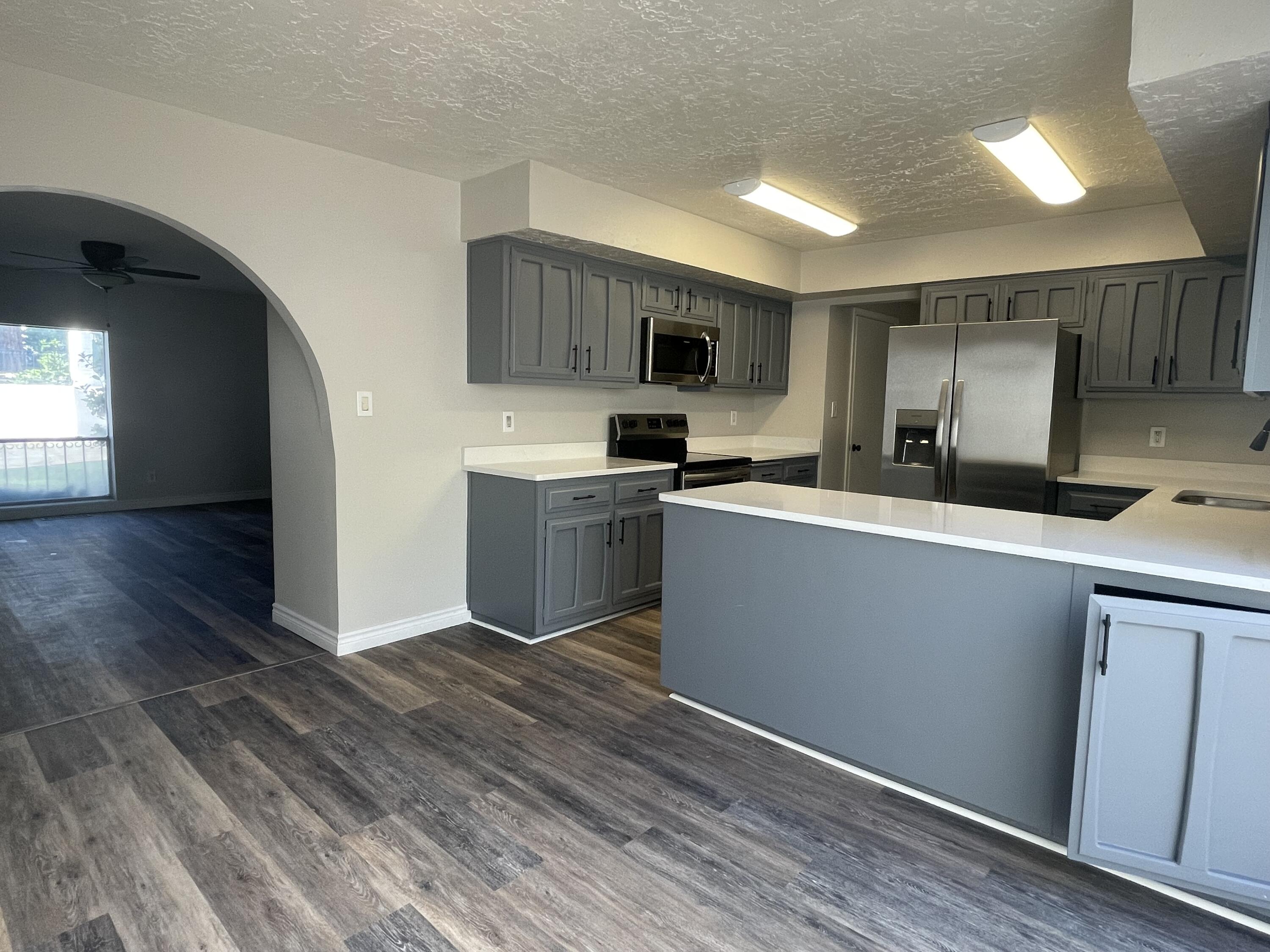 1353 Wagon Train Drive SE