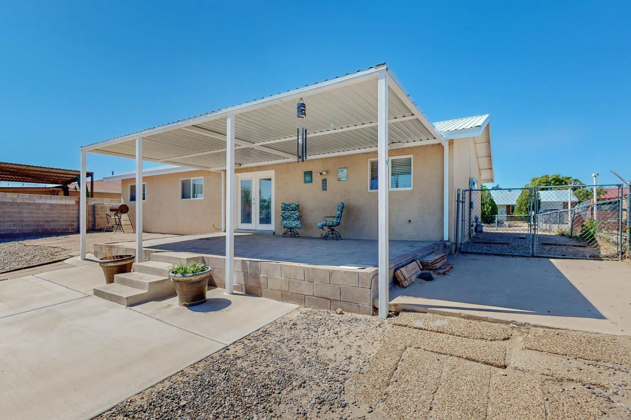 1848 Valtierra Court SW