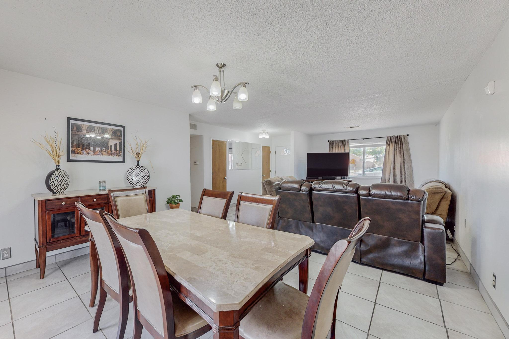 1848 Valtierra Court SW