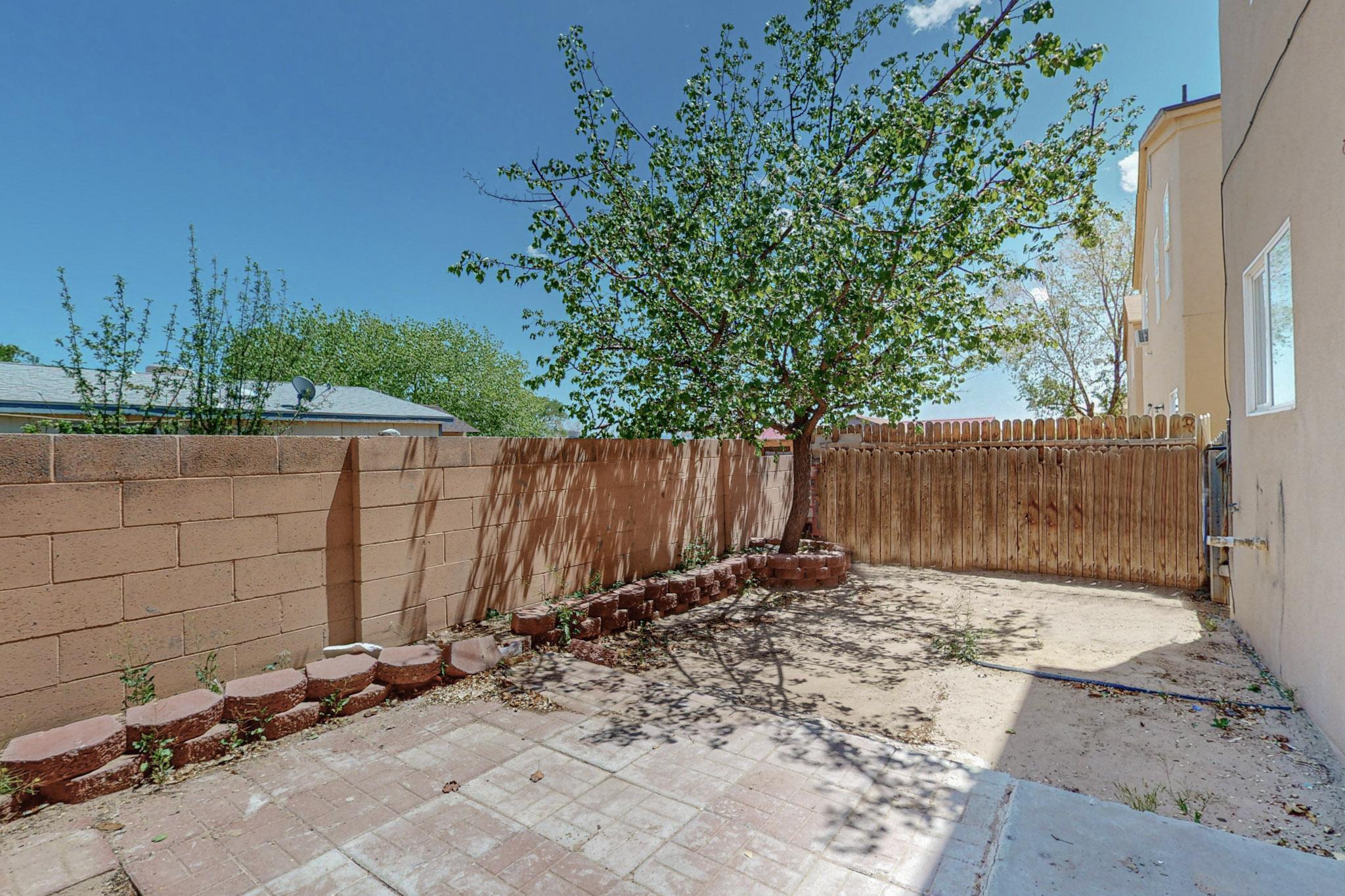 616 Avanti Street SW