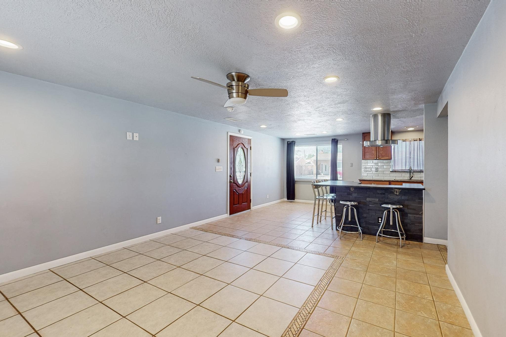 10416 Mountain Road NE