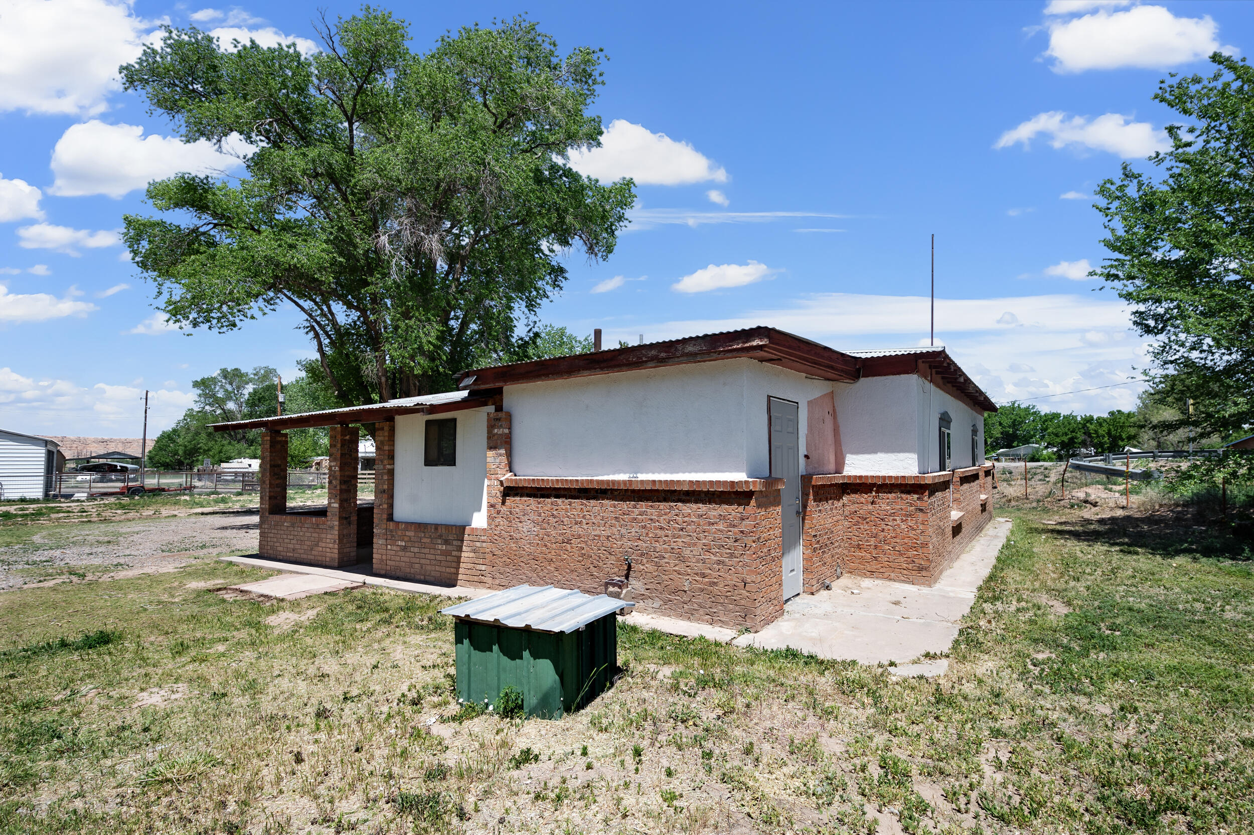 2 Carrejo Road
