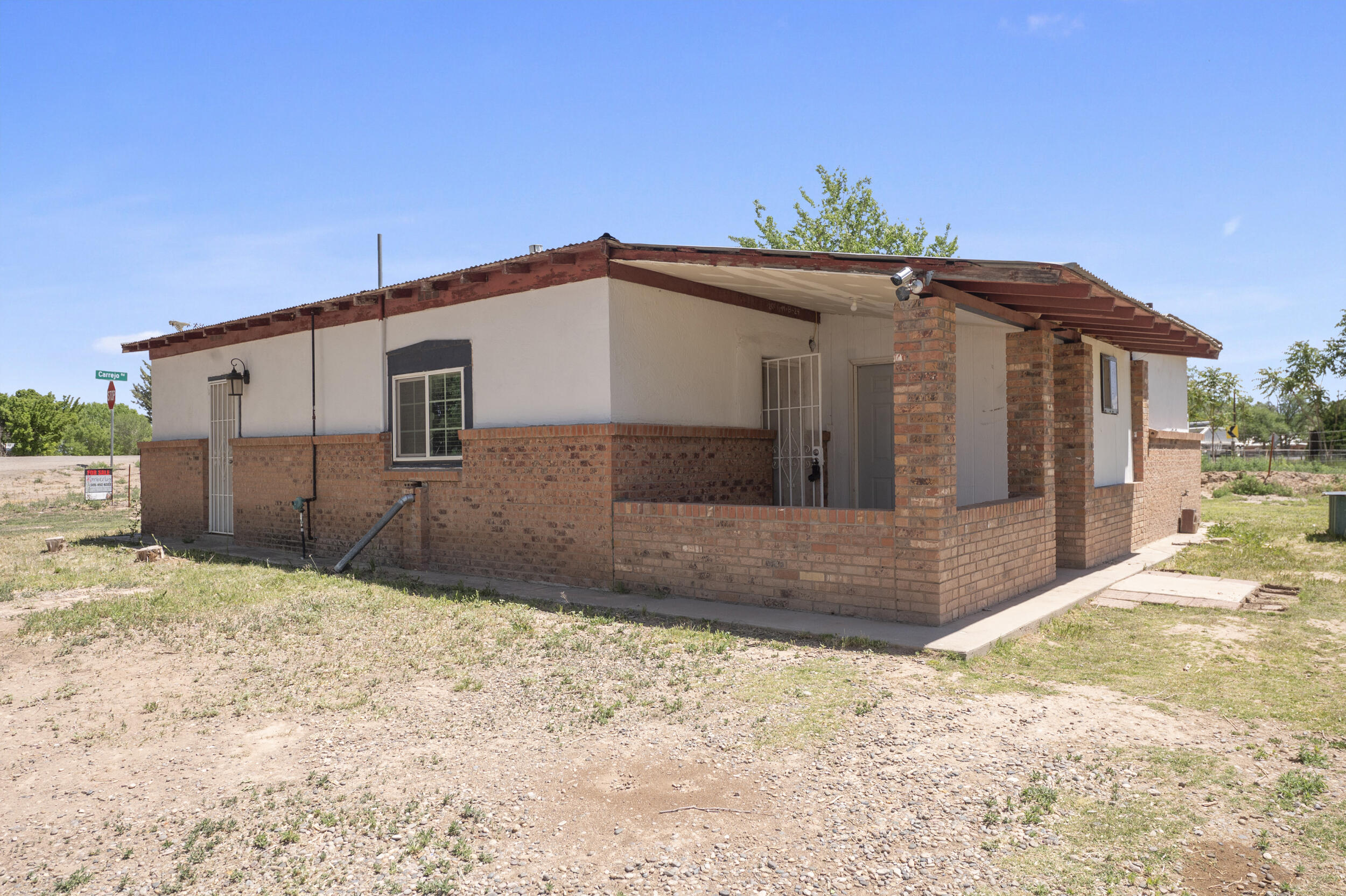 2 Carrejo Road