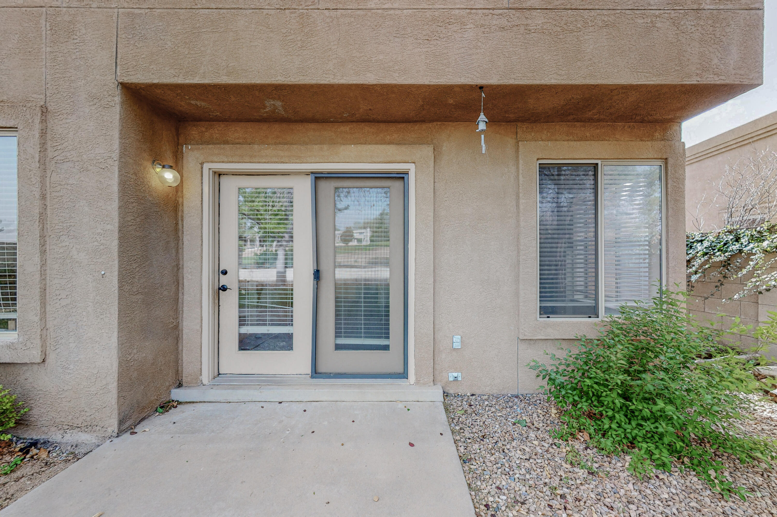 6624 Cypress Point Way NE